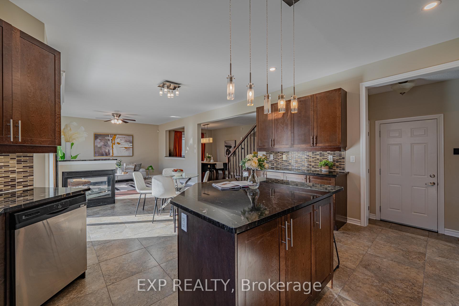 Photo 18 of 3308 Riverset Crescent, Ottawa, Barrhaven - Half Moon Bay — HOMEH