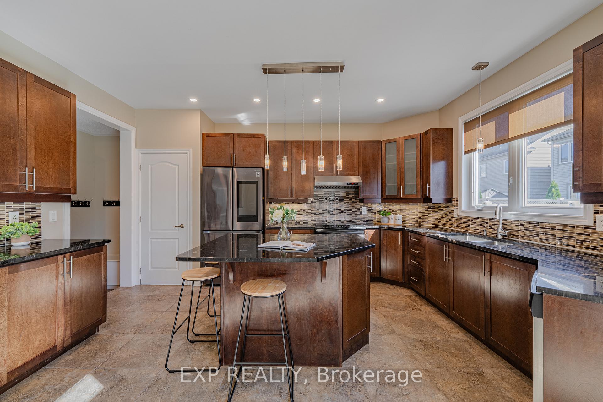 Photo 19 of 3308 Riverset Crescent, Ottawa, Barrhaven - Half Moon Bay — HOMEH