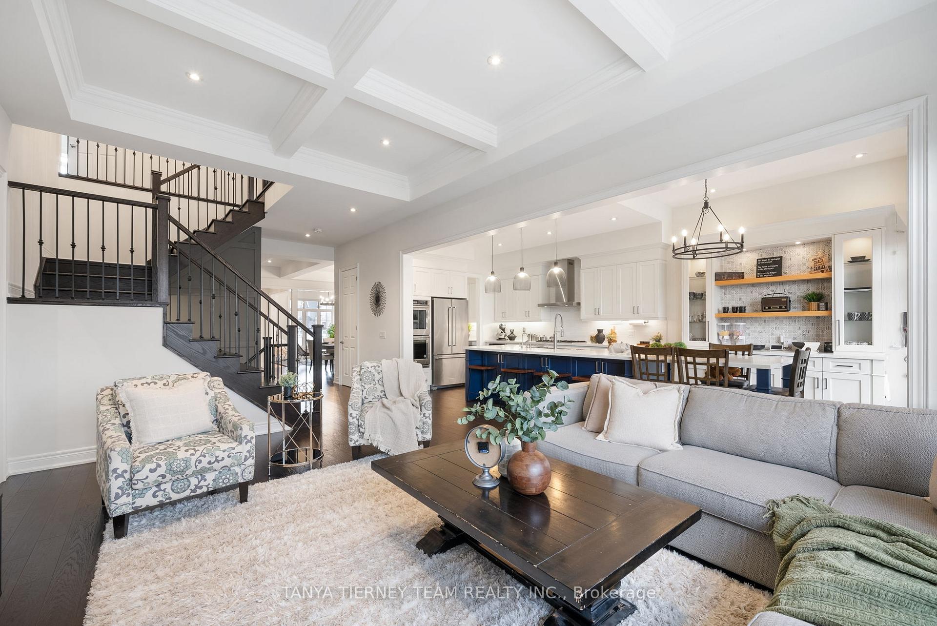Photo 13 of 52 Blenheim Circle, Whitby, Williamsburg — HOMEH