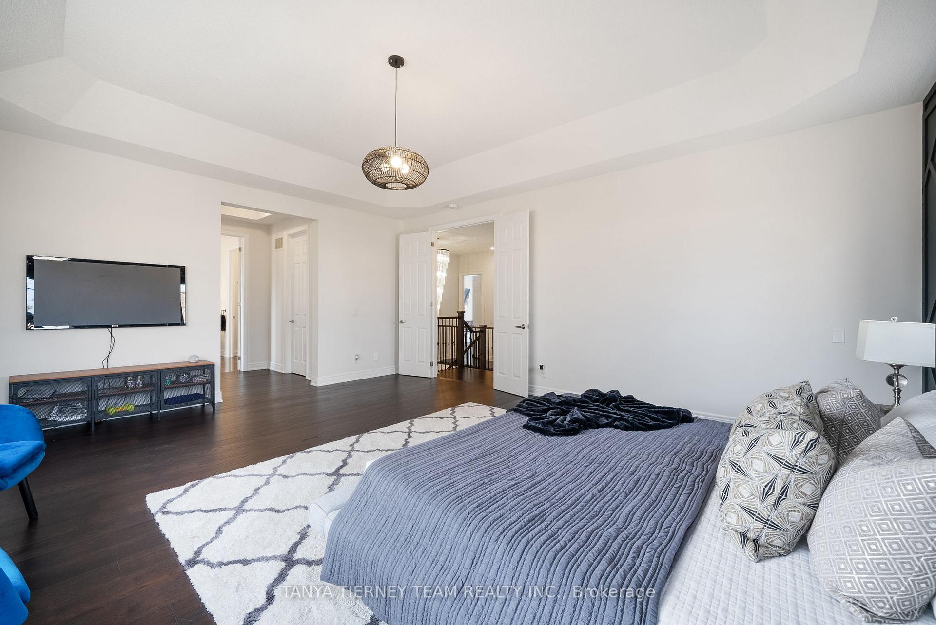 Photo 25 of 52 Blenheim Circle, Whitby, Williamsburg — HOMEH
