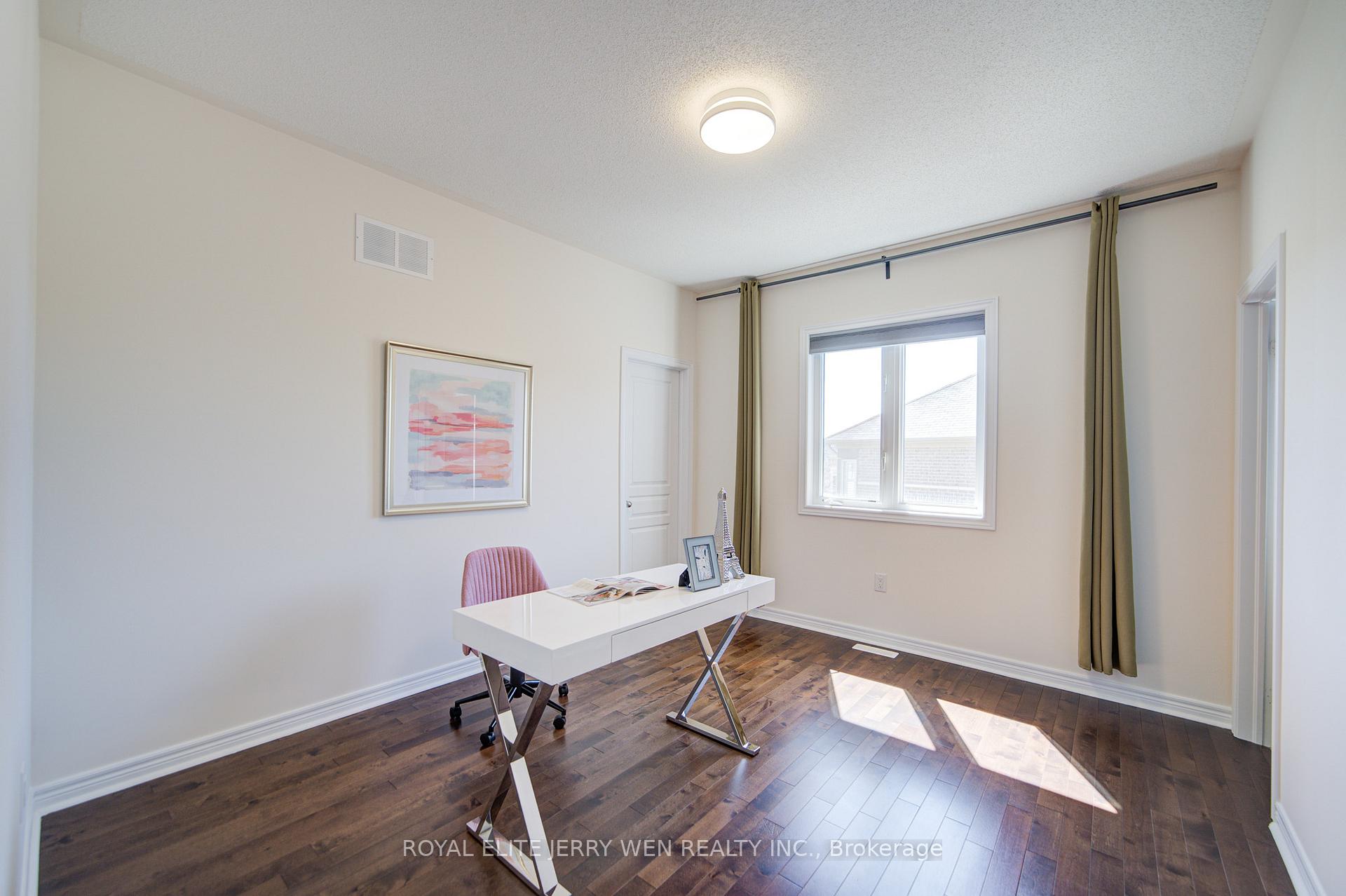 Photo 21 of 12 Rothwell Street, Aurora, Rural Aurora — HOMEH