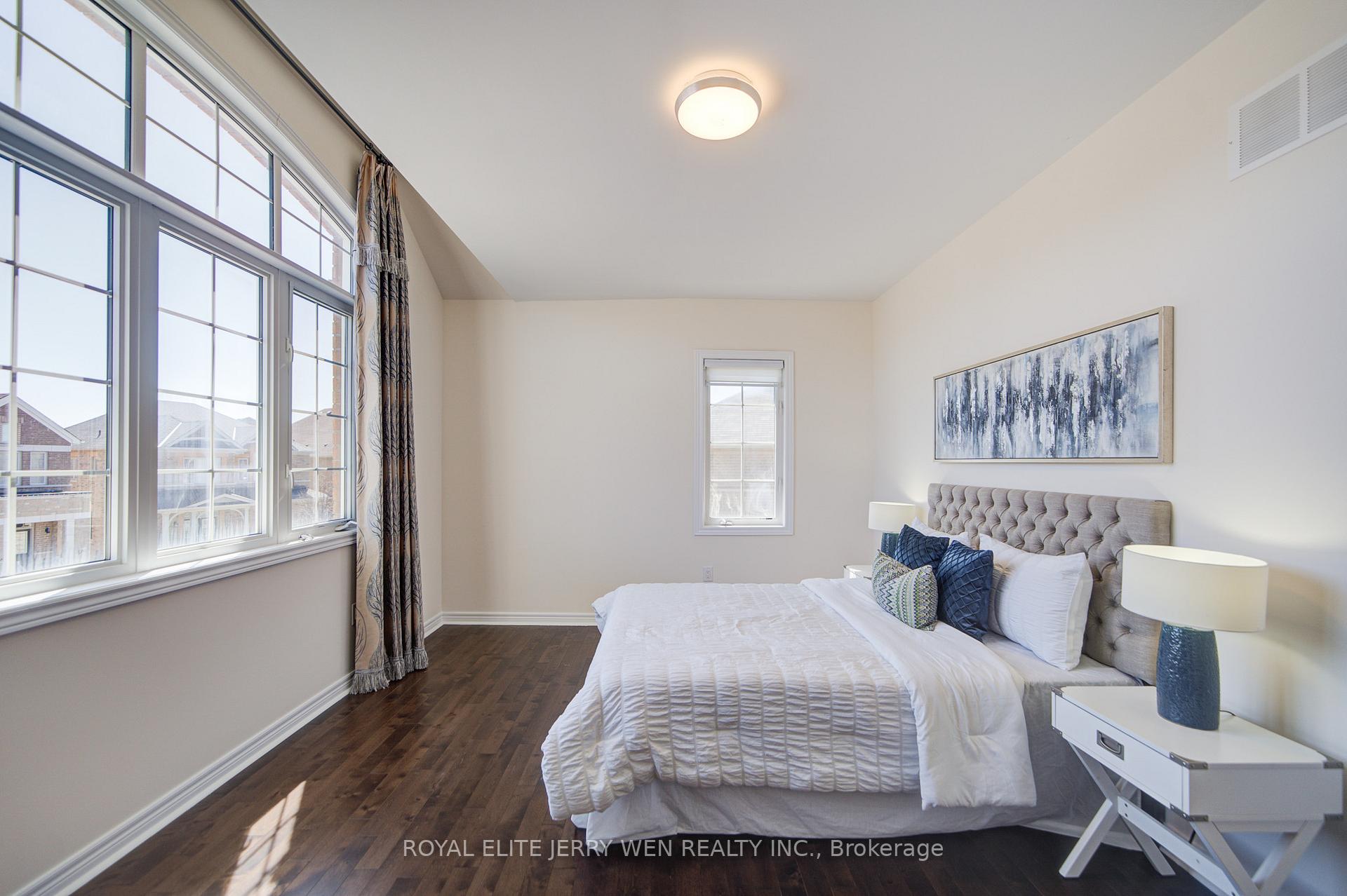Photo 22 of 12 Rothwell Street, Aurora, Rural Aurora — HOMEH