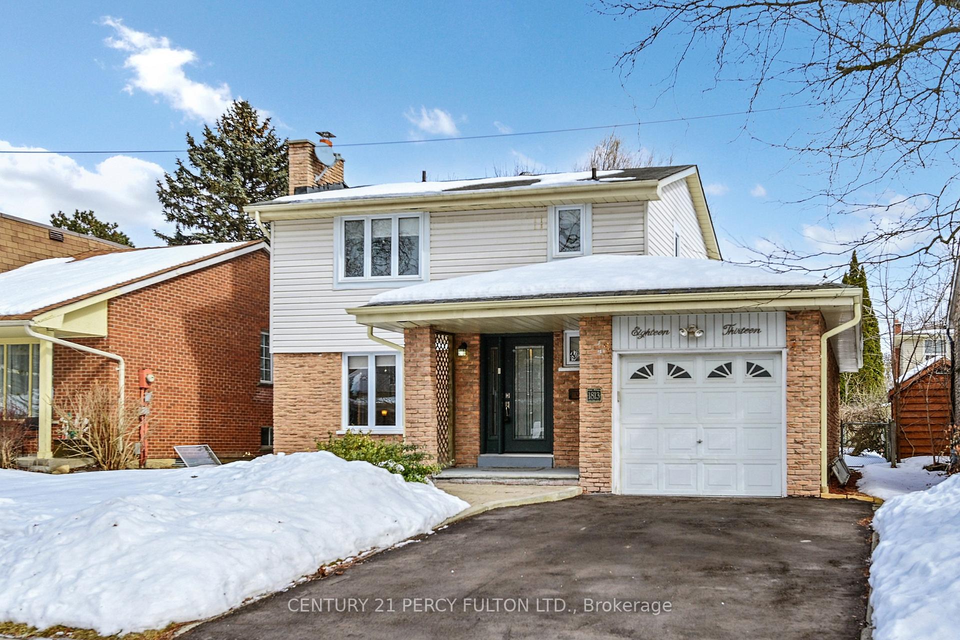 Photo 2 of 1813 Bronte Square, Pickering, Liverpool — HOMEH