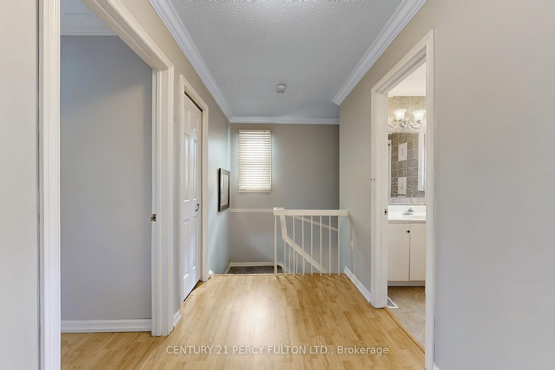 Photo 25 of 1813 Bronte Square, Pickering, Liverpool — HOMEH