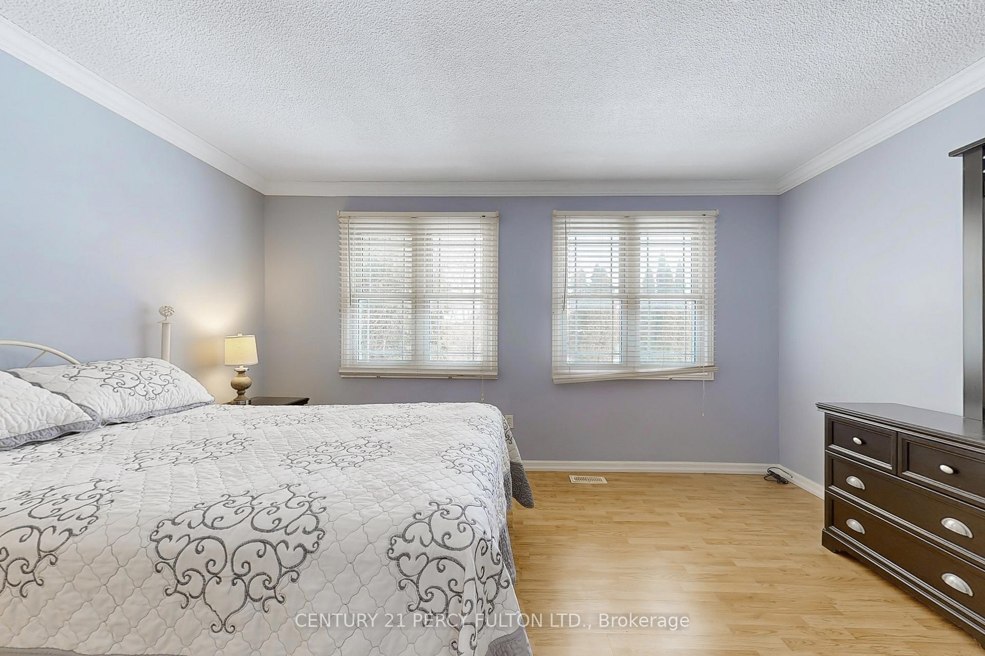 Photo 28 of 1813 Bronte Square, Pickering, Liverpool — HOMEH
