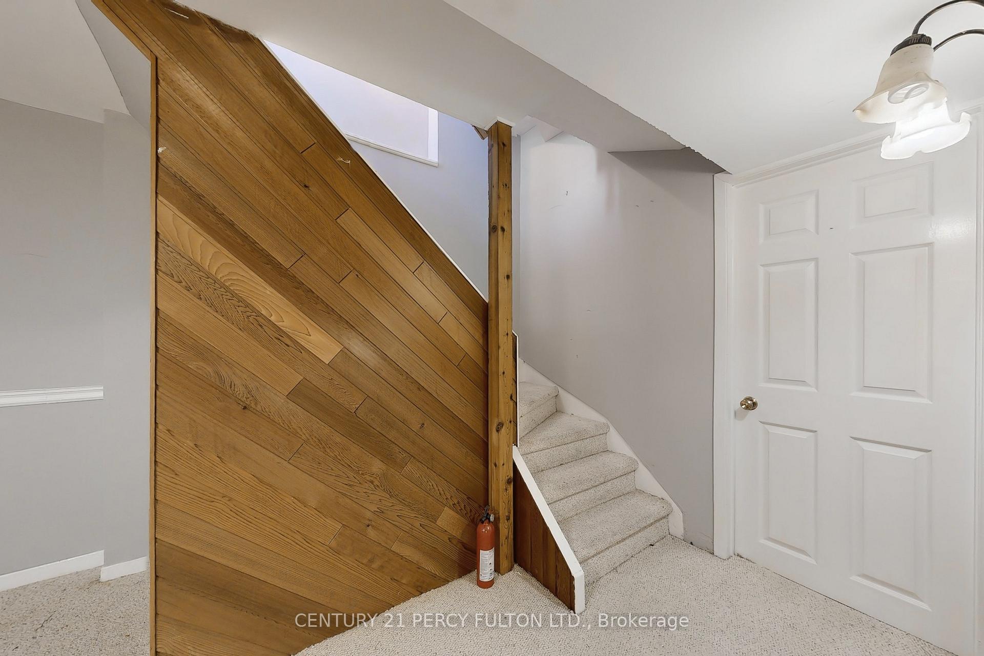 Photo 41 of 1813 Bronte Square, Pickering, Liverpool — HOMEH