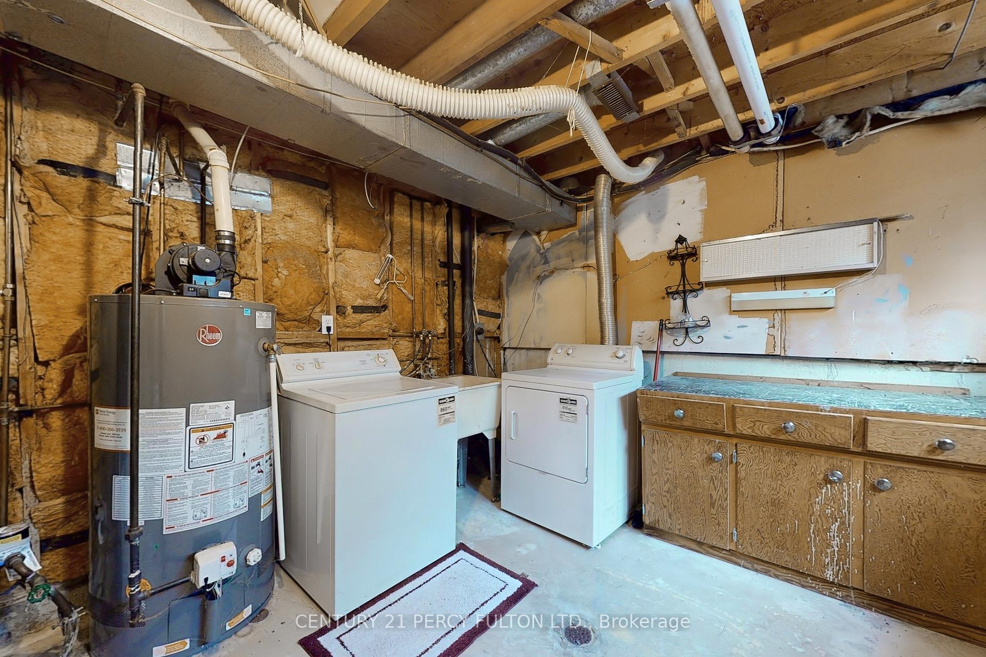 Photo 45 of 1813 Bronte Square, Pickering, Liverpool — HOMEH