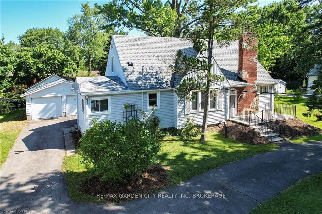 Front of 168 Thorold Road