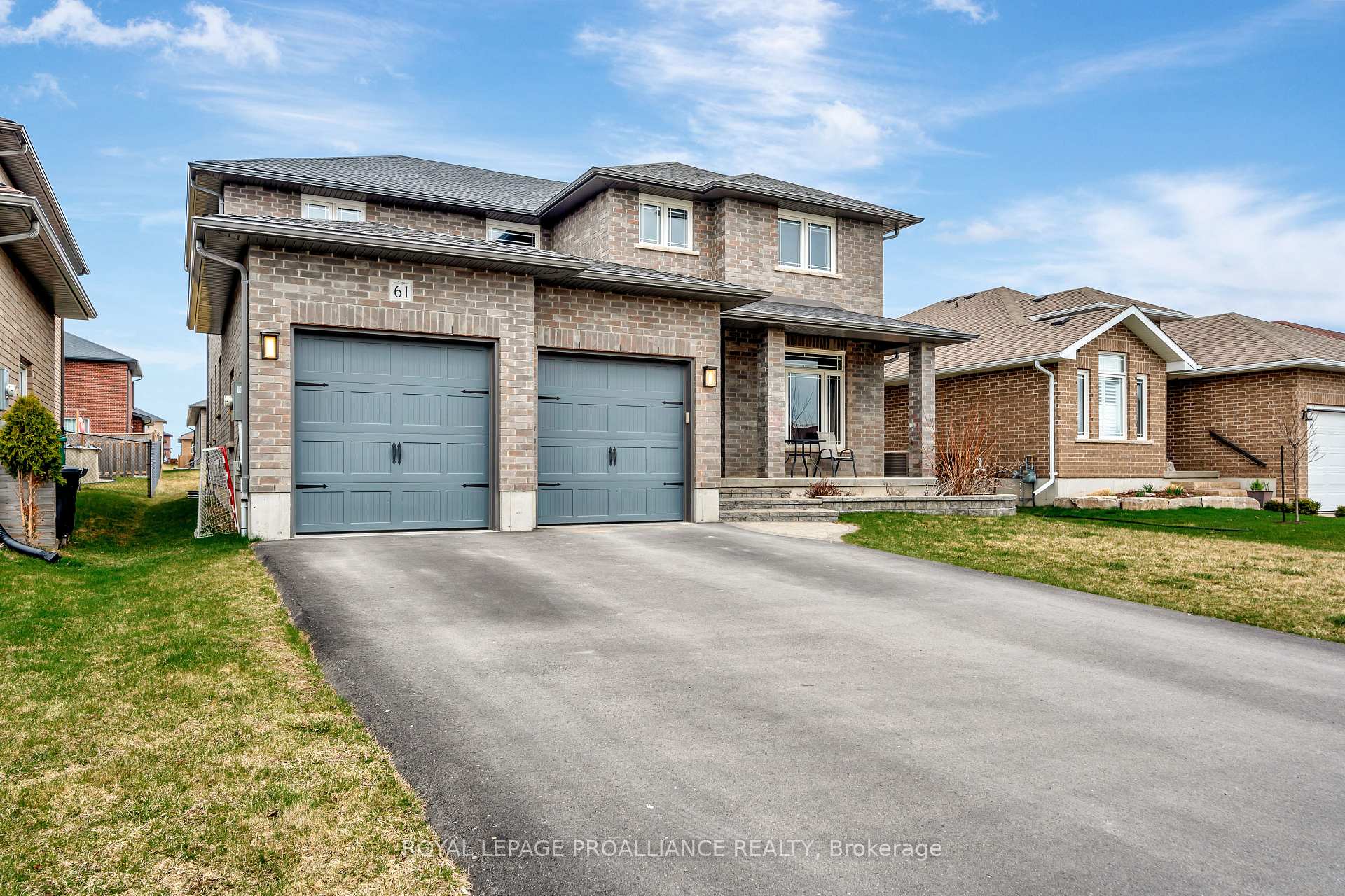 Photo 3 of 61 Crews Crescent, Quinte West, Murray Ward — HOMEH