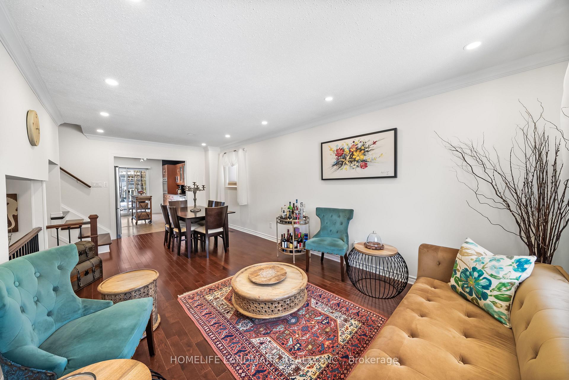 Photo 14 of 170 Springhead Gardens, Richmond Hill, North Richvale — HOMEH