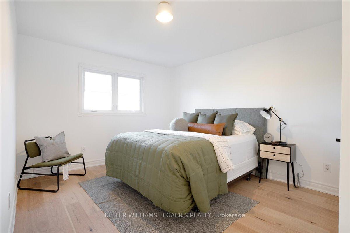 Photo 14 of 2369 Wildwood Crescent, Pickering, Brock Ridge — HOMEH