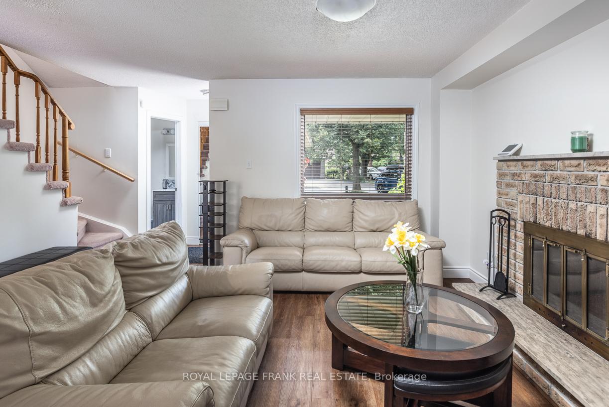 Photo 8 of 15 Radford Drive, Ajax, Central West — HOMEH