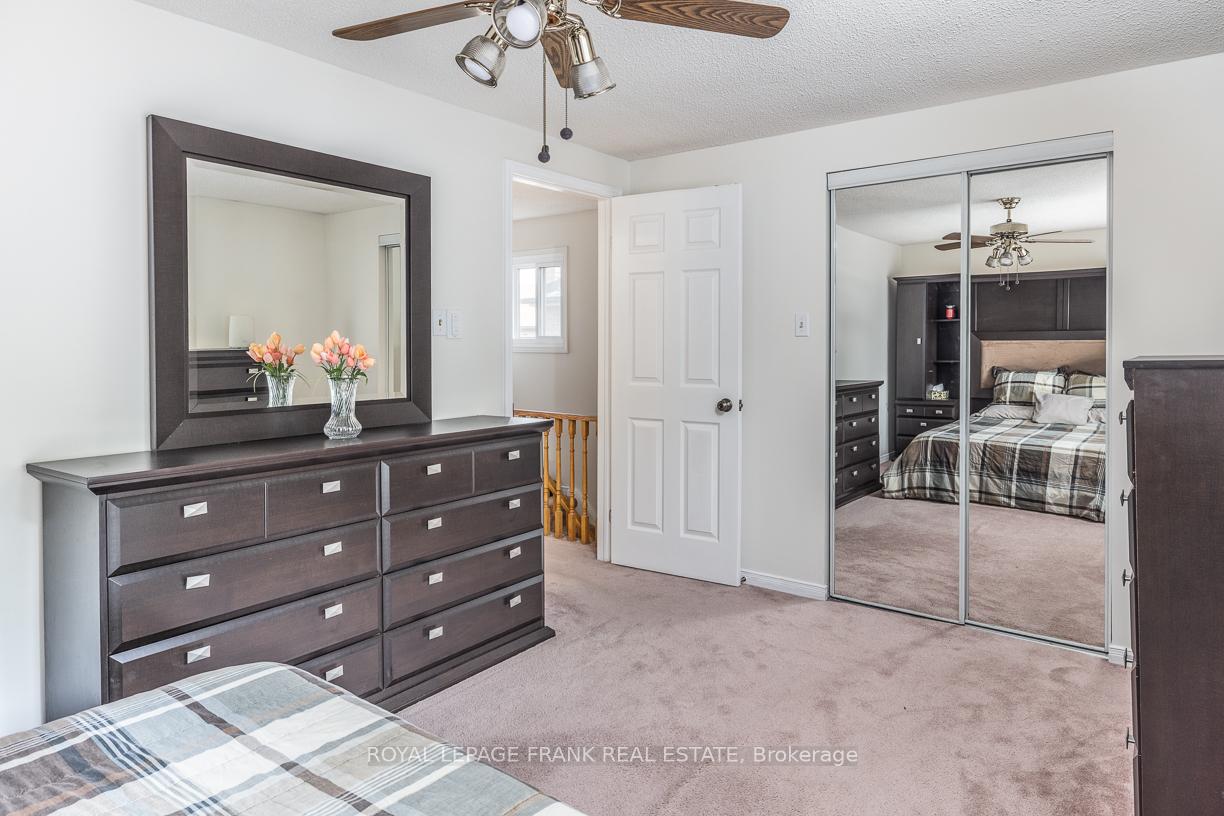 Photo 14 of 15 Radford Drive, Ajax, Central West — HOMEH