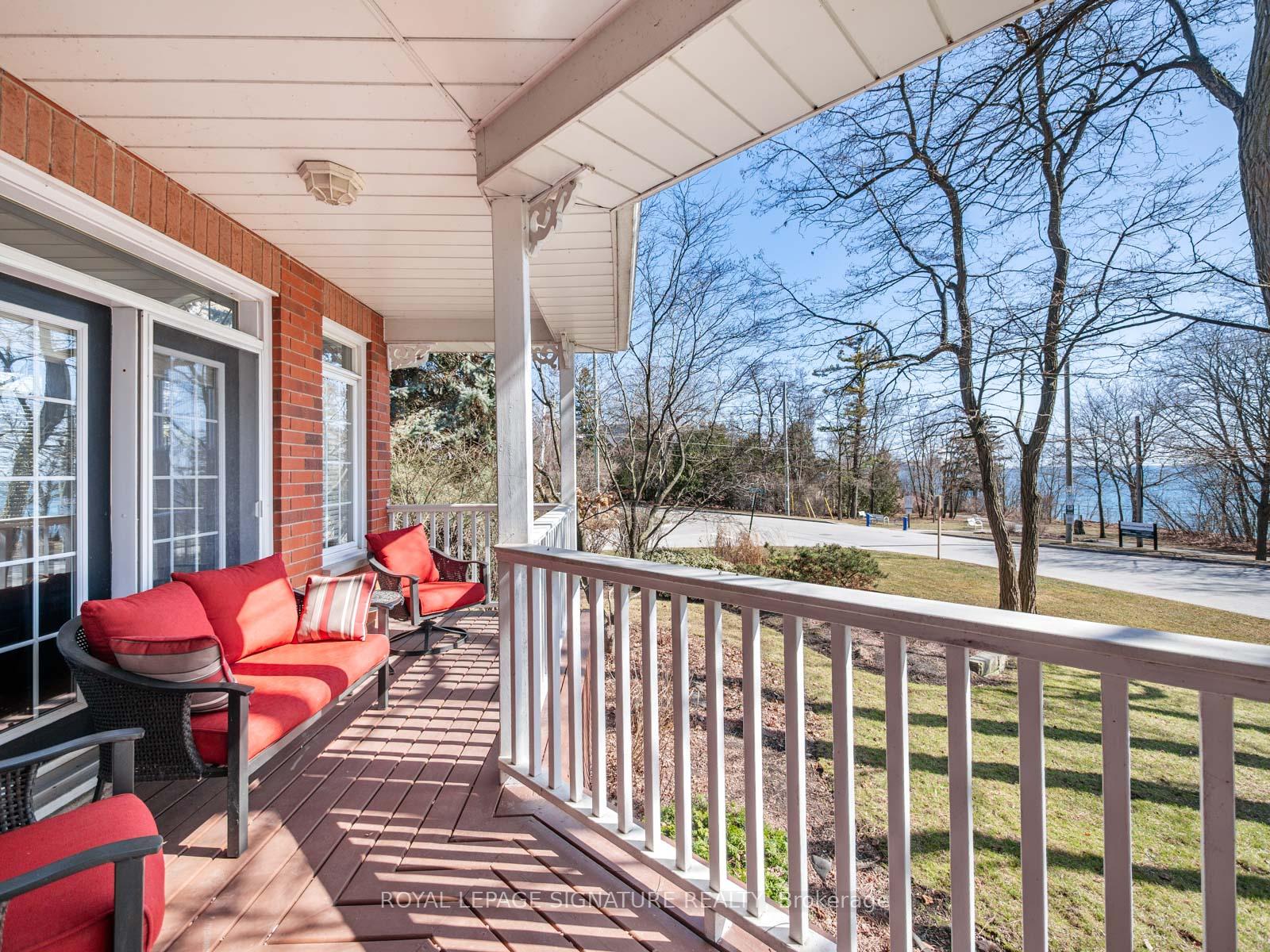 Photo 4 of 500 Cliffview Road, Pickering, West Shore — HOMEH