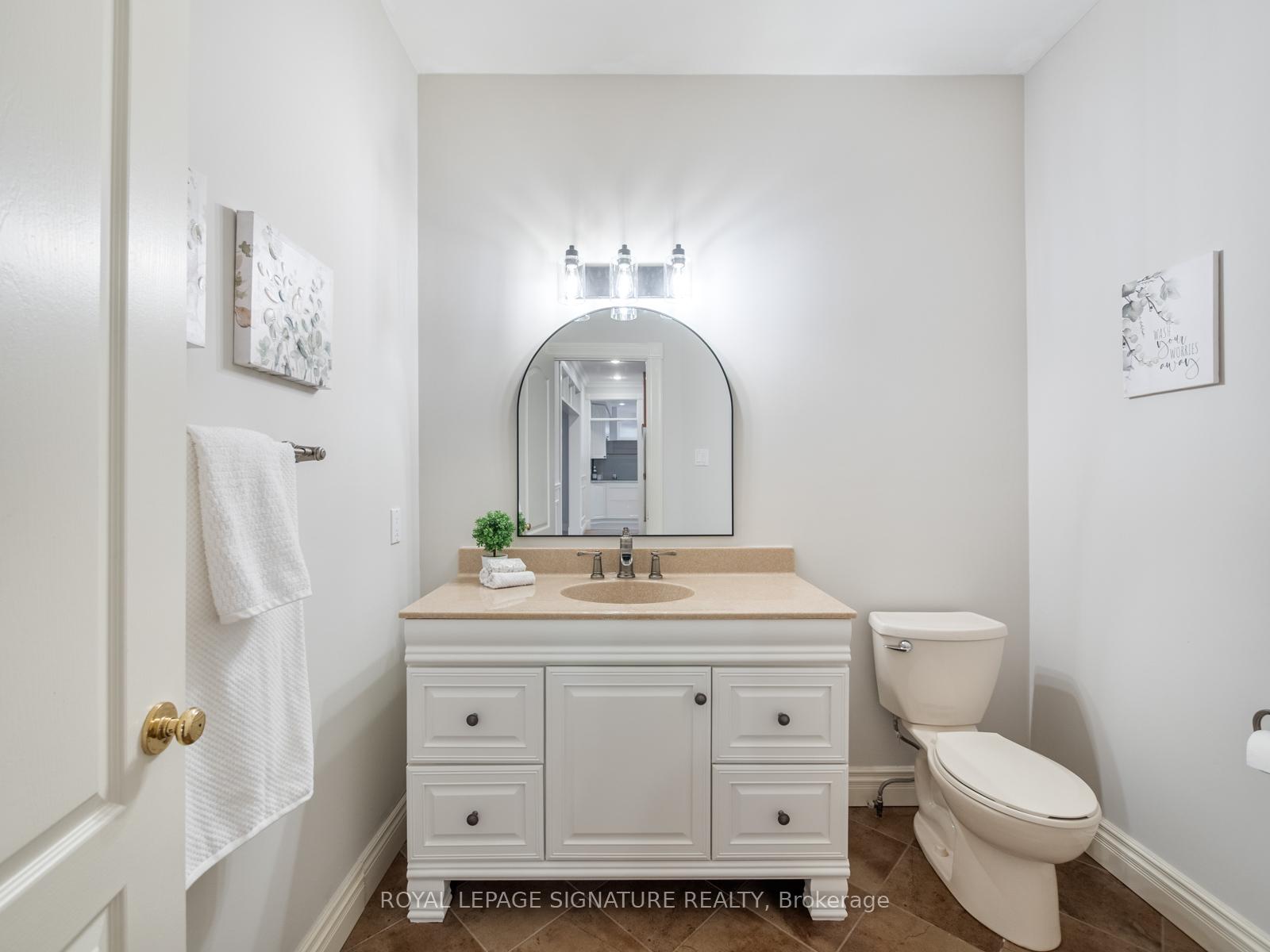 Photo 26 of 500 Cliffview Road, Pickering, West Shore — HOMEH