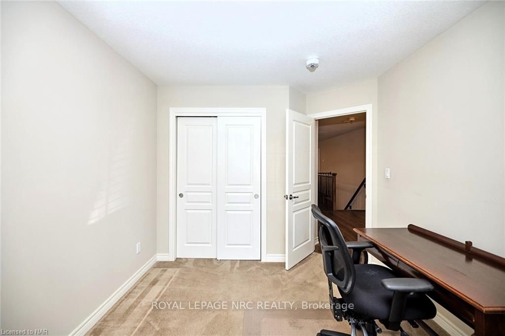 Photo 6 of 133 Roselawn Crescent, Welland, Coyle Creek — HOMEH