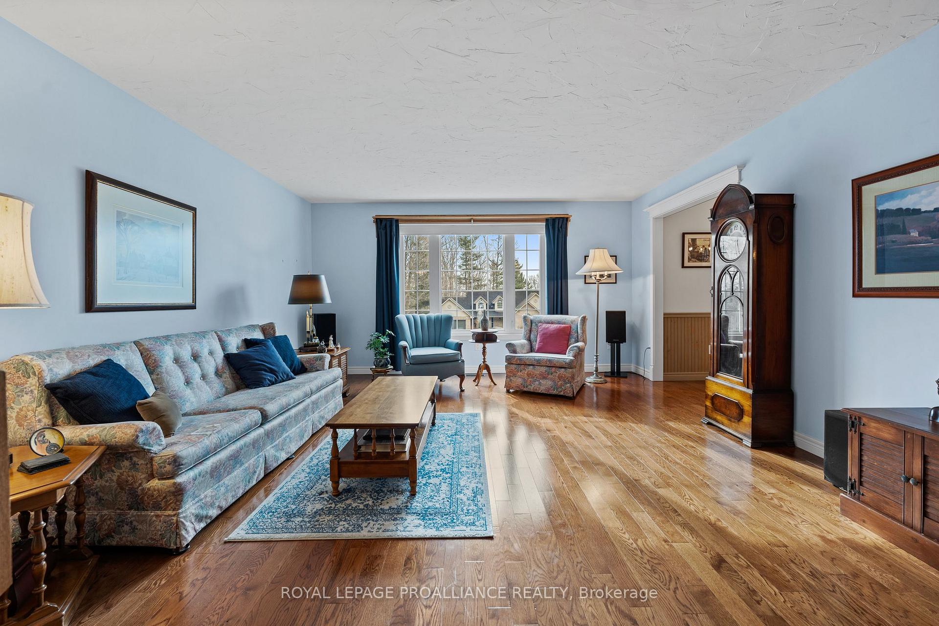 Photo 7 of 149 Whispering Woods Drive, Quinte West, Murray Ward — HOMEH