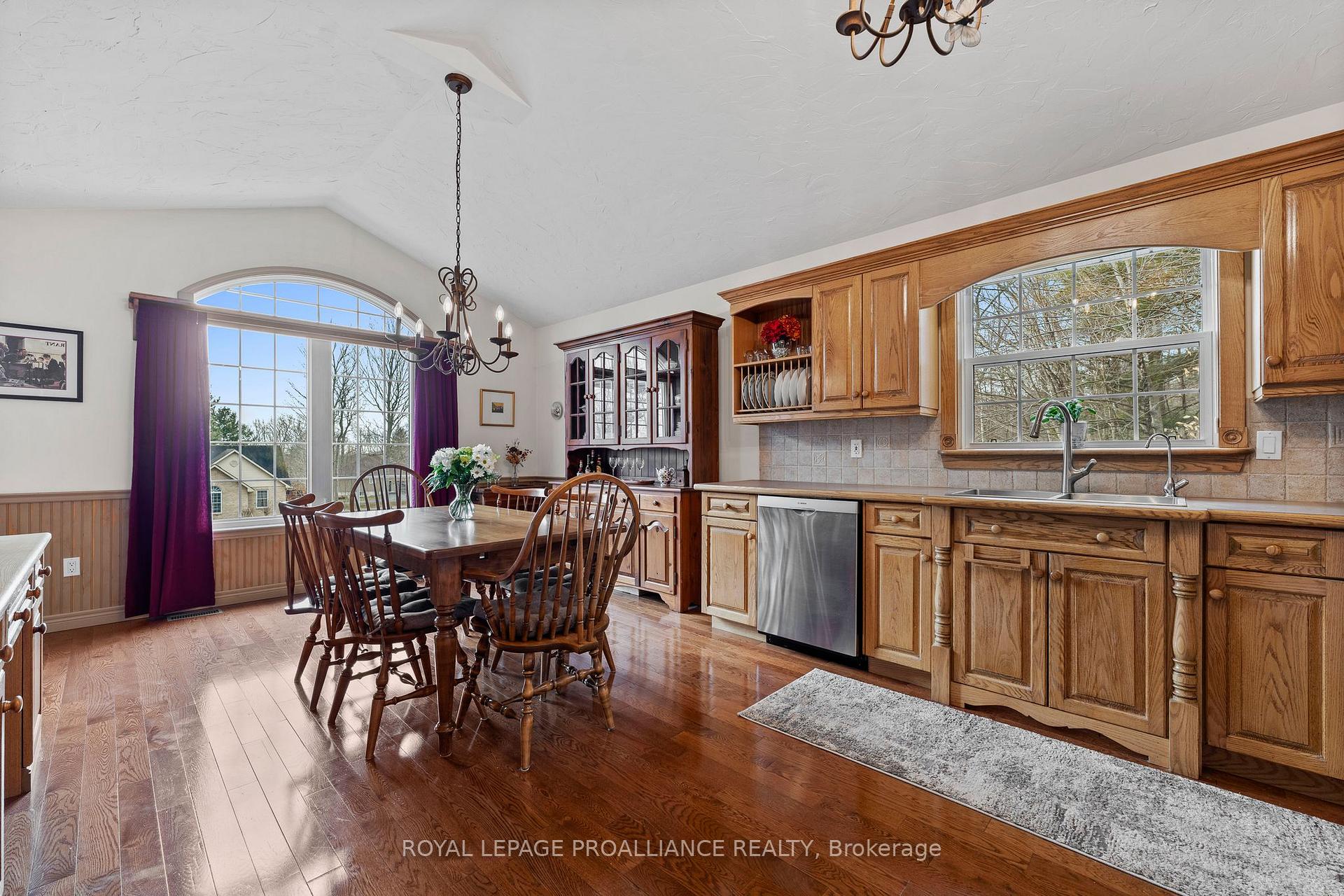Photo 10 of 149 Whispering Woods Drive, Quinte West, Murray Ward — HOMEH