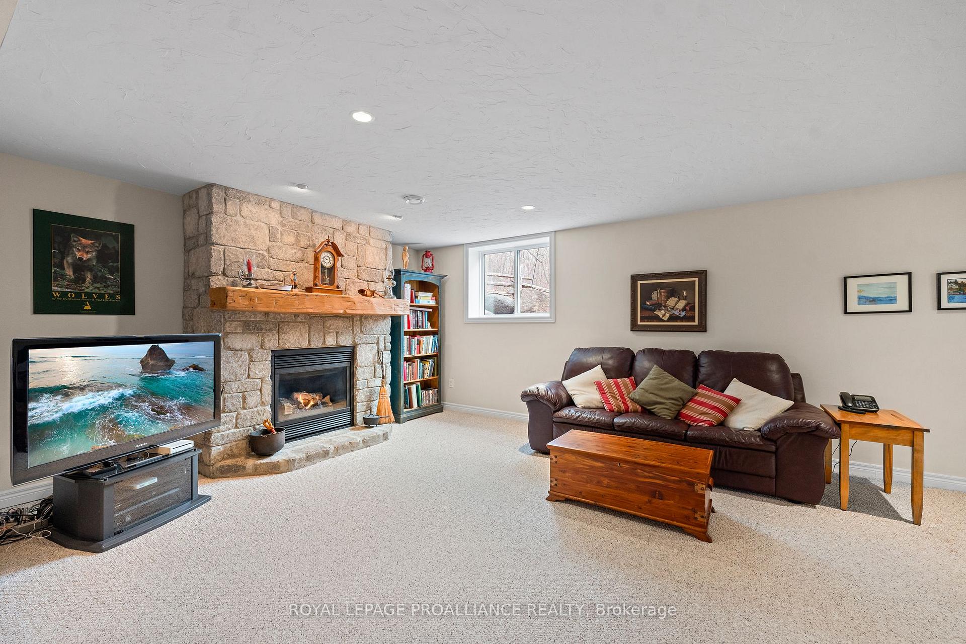 Photo 20 of 149 Whispering Woods Drive, Quinte West, Murray Ward — HOMEH