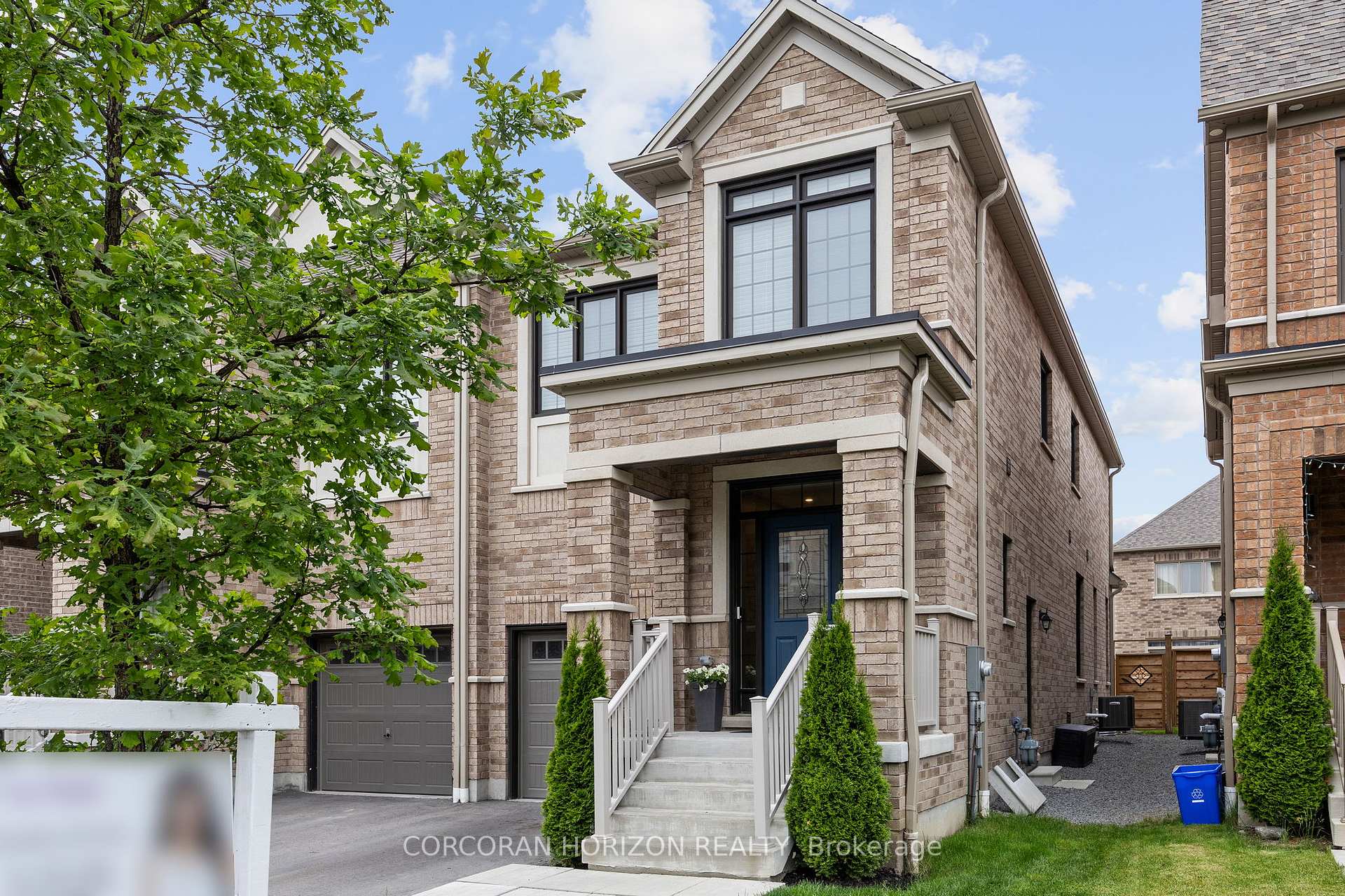 Photo 1 of 39 Louise Crescent, Whitby, Rural Whitby — HOMEH