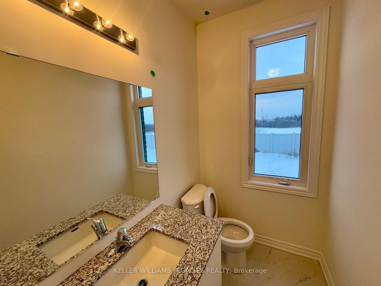 Photo 11 of 130 Wascana Road, Vaughan, Elder Mills — HOMEH