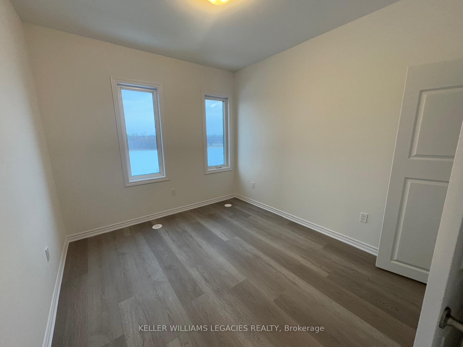 Photo 15 of 130 Wascana Road, Vaughan, Elder Mills — HOMEH