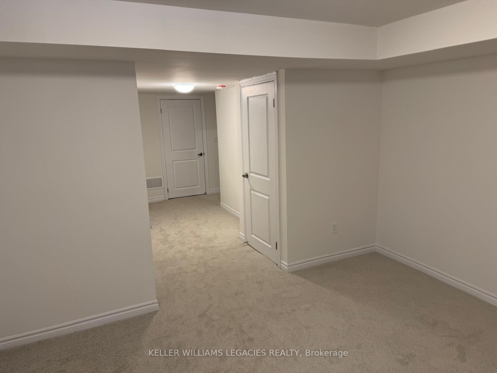Photo 19 of 130 Wascana Road, Vaughan, Elder Mills — HOMEH
