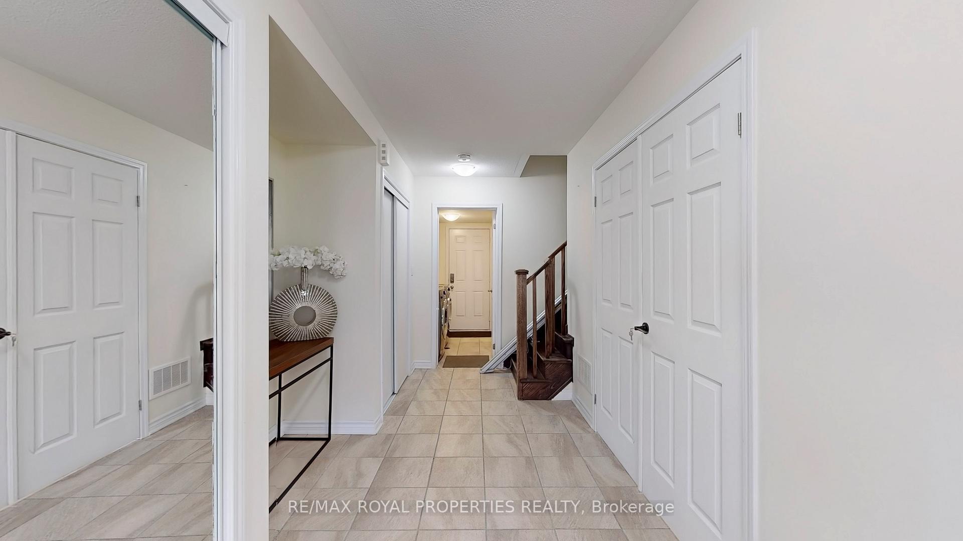 Photo 3 of 2773 Sapphire Drive, Pickering, Rural Pickering — HOMEH