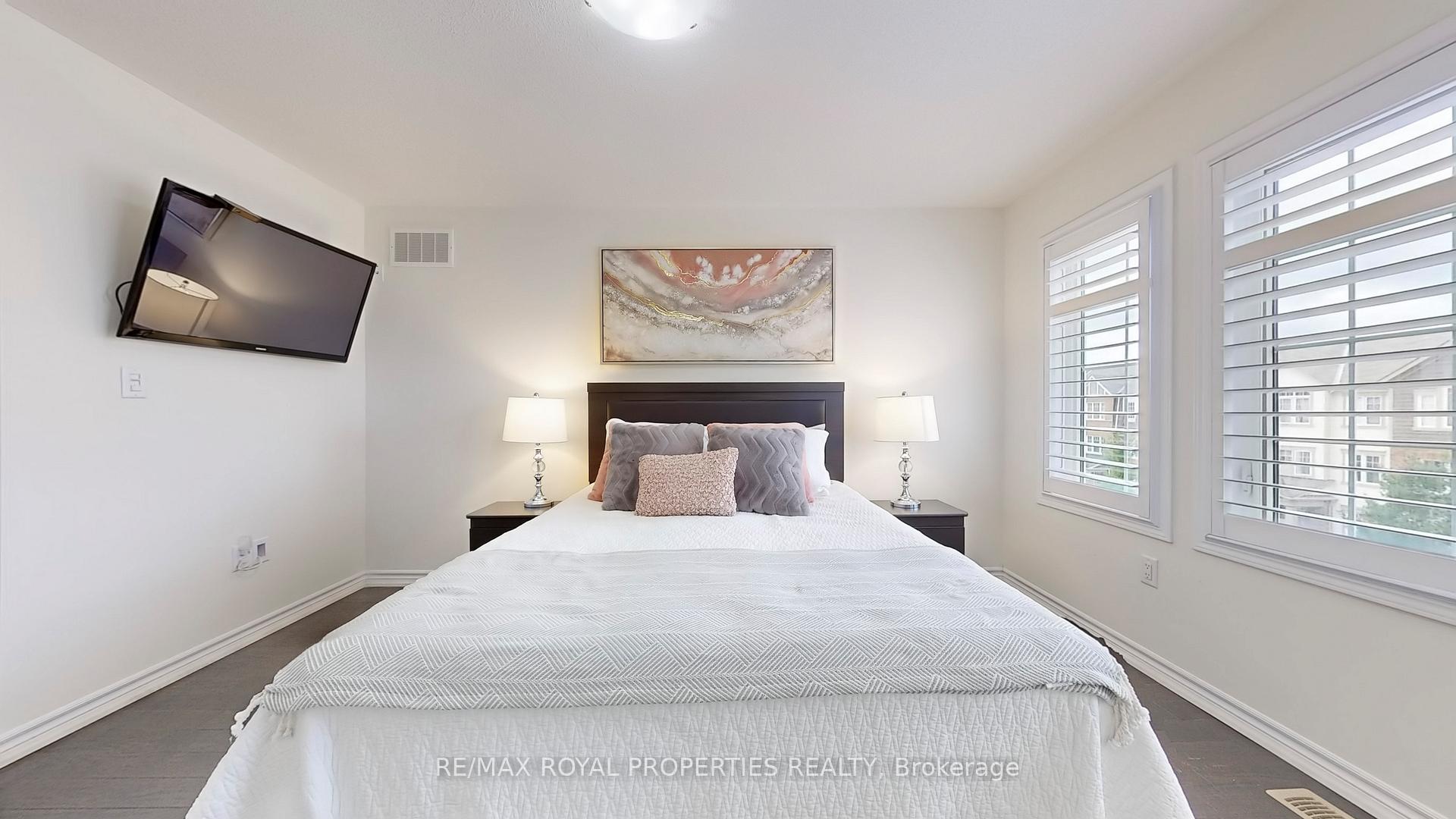 Photo 22 of 2773 Sapphire Drive, Pickering, Rural Pickering — HOMEH