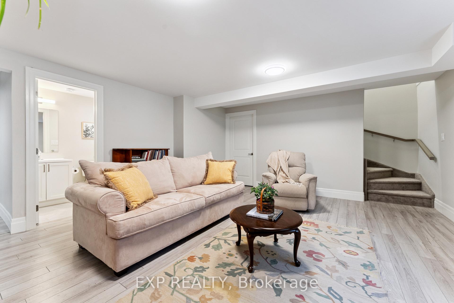 Photo 18 of 47 Allen Street, Prince Edward County, Picton Ward — HOMEH