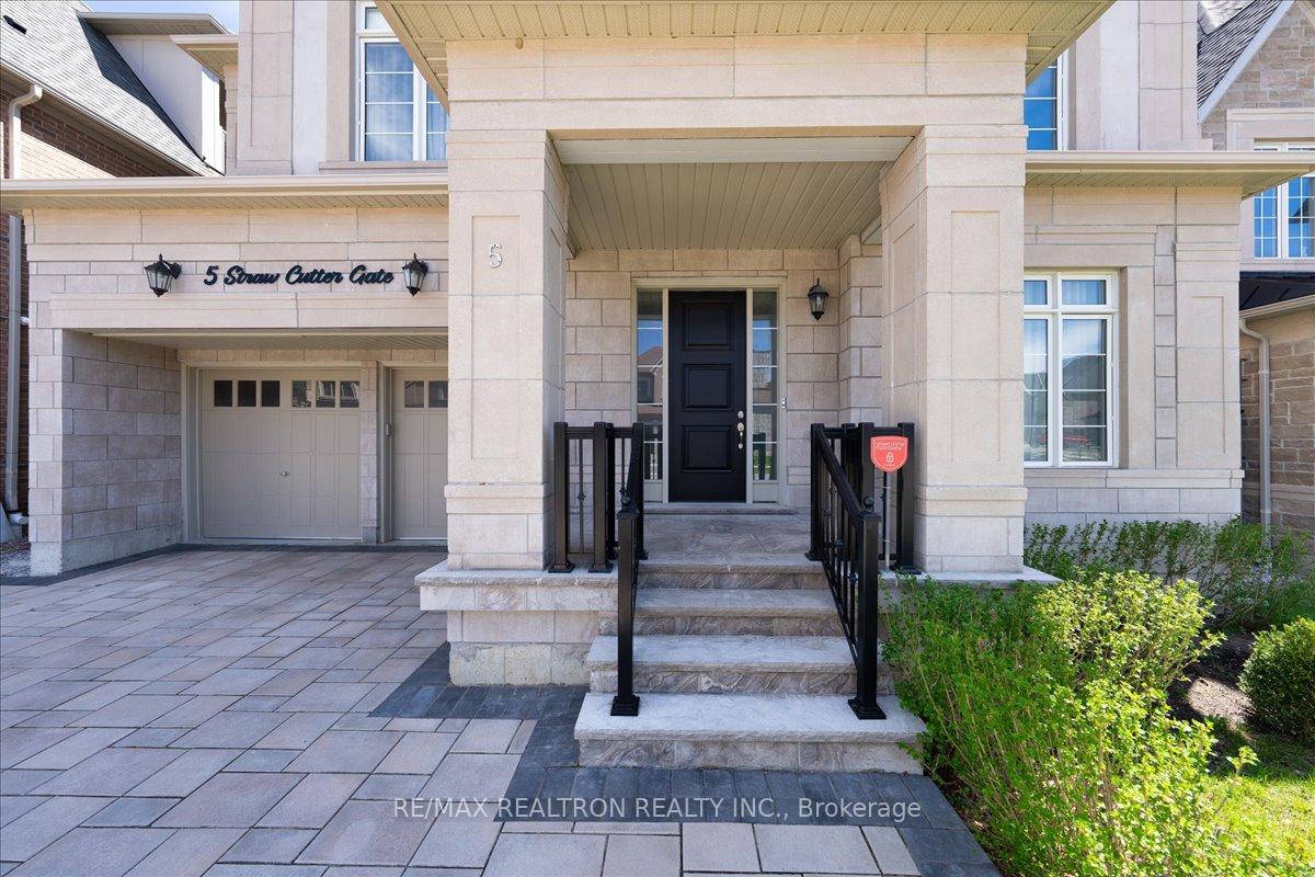 Photo 3 of 5 Straw Cutter Gate, Vaughan, Patterson — HOMEH