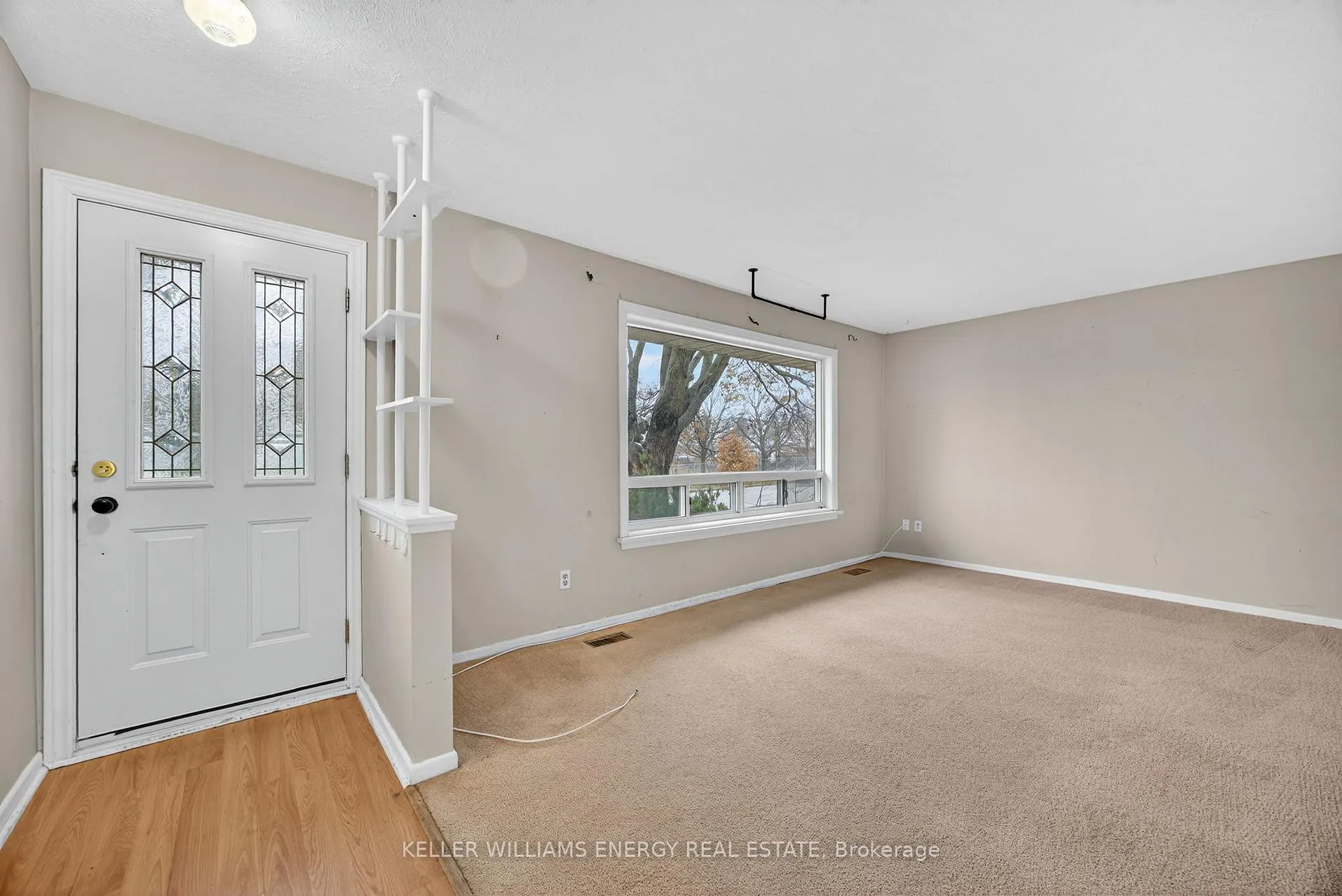 Photo 7 of 76 Rose Street, Barrie, Wellington — HOMEH