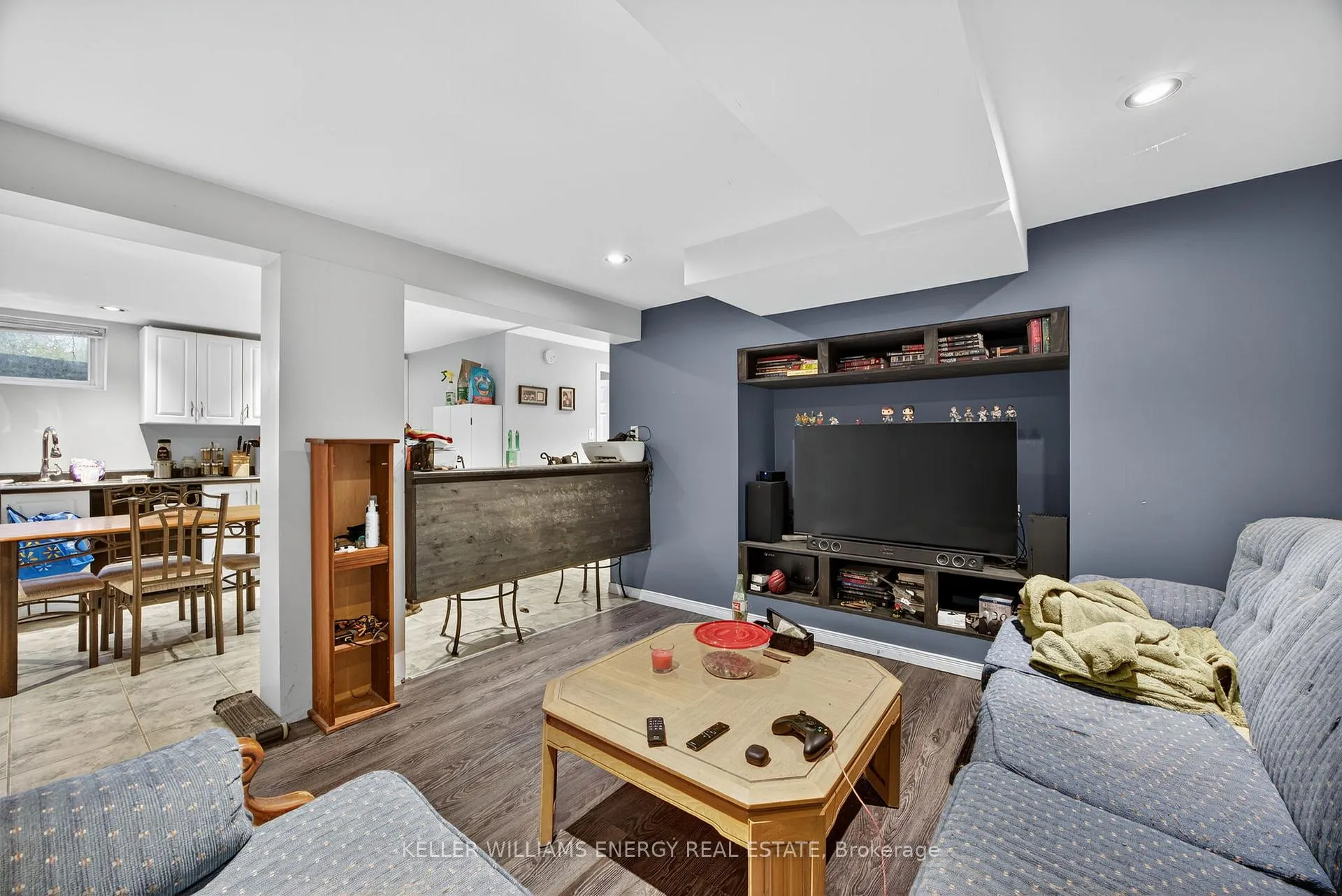 Photo 37 of 76 Rose Street, Barrie, Wellington — HOMEH