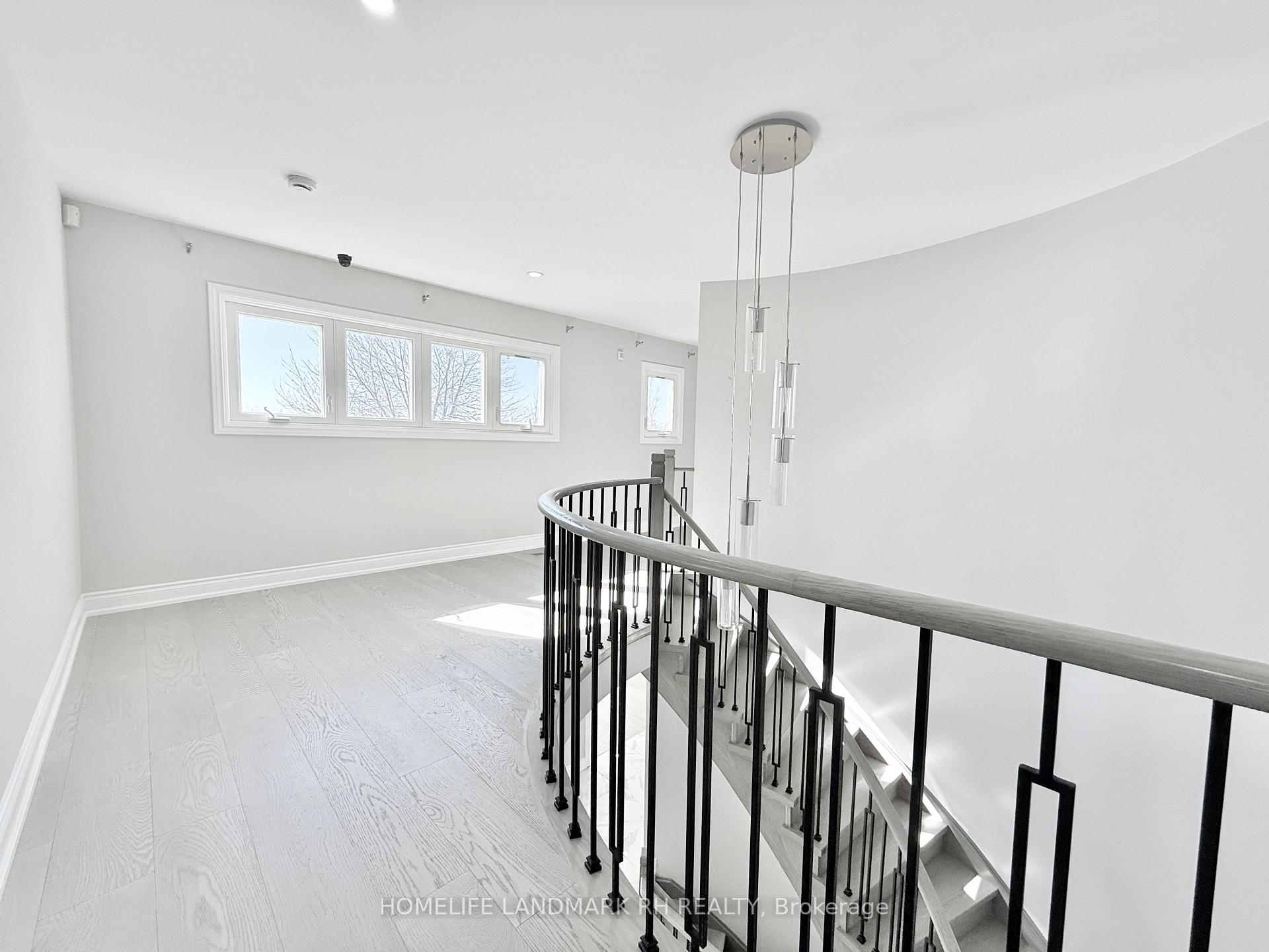 Photo 16 of 138 Strathearn Avenue, Richmond Hill, Bayview Hill — HOMEH