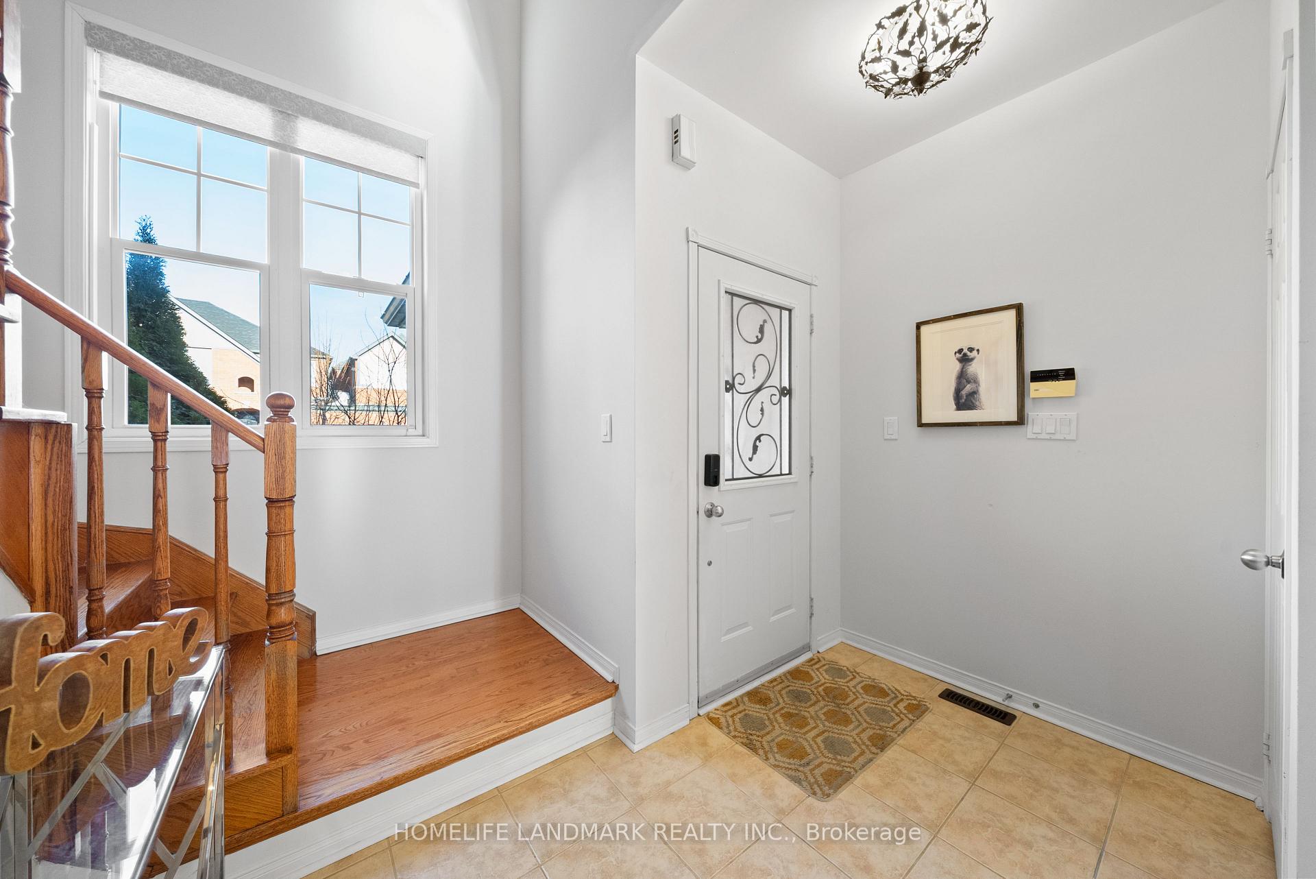 Photo 2 of 22 Riel Drive, Richmond Hill, Oak Ridges — HOMEH