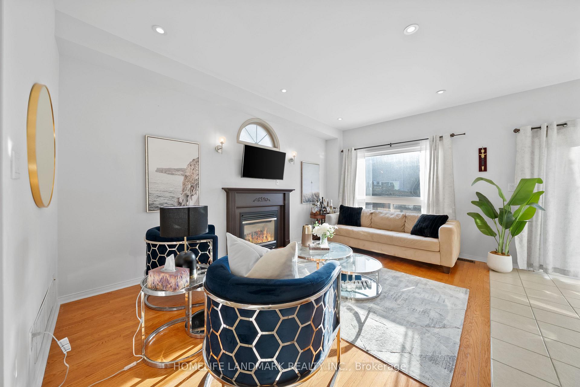 Photo 7 of 22 Riel Drive, Richmond Hill, Oak Ridges — HOMEH