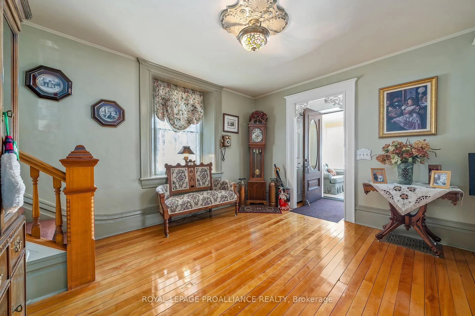 Photo 20 of 41 King Street, Prince Edward County, Picton Ward — HOMEH