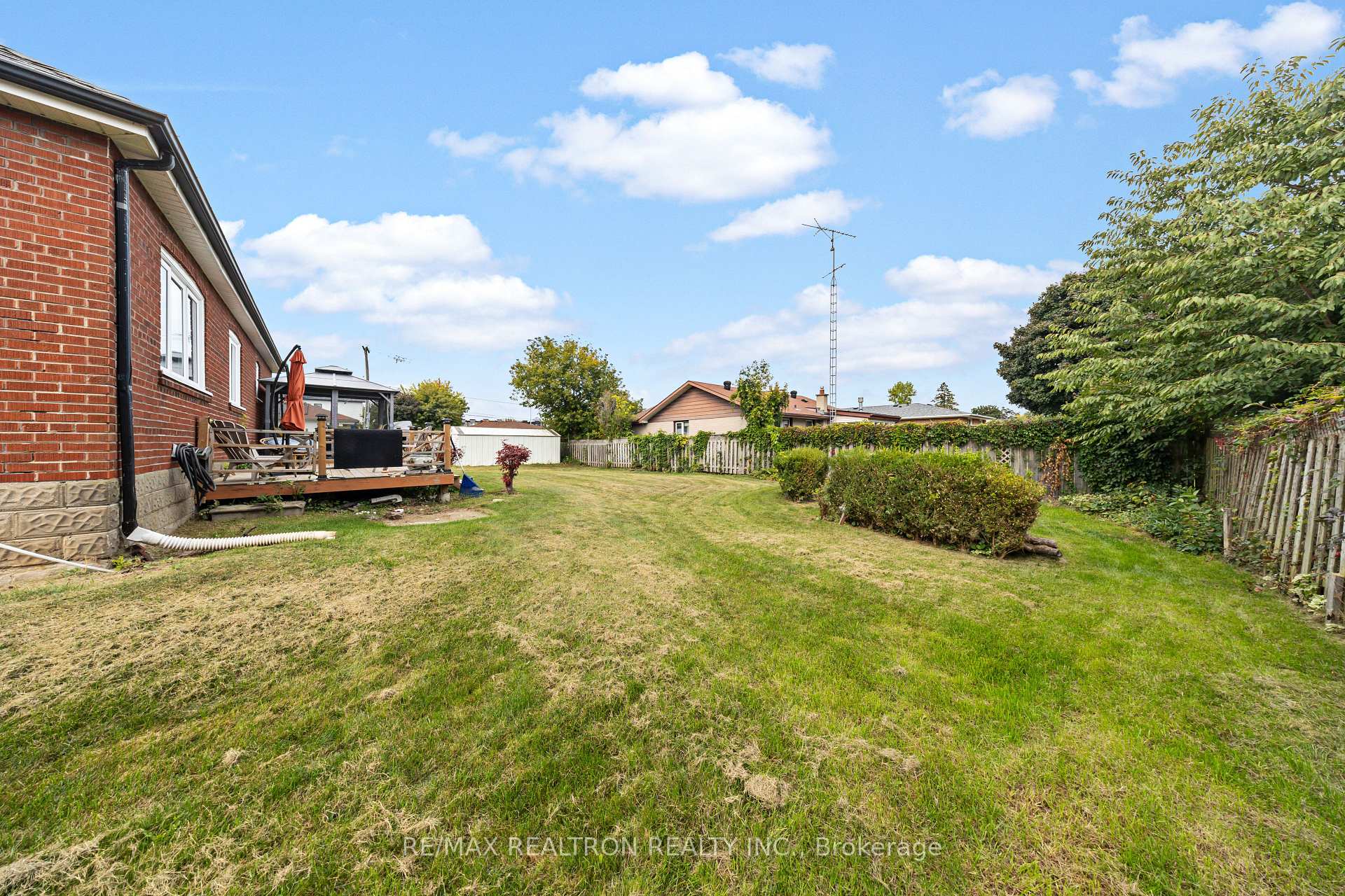 Photo 7 of 675 Liverpool Road, Pickering, Bay Ridges — HOMEH