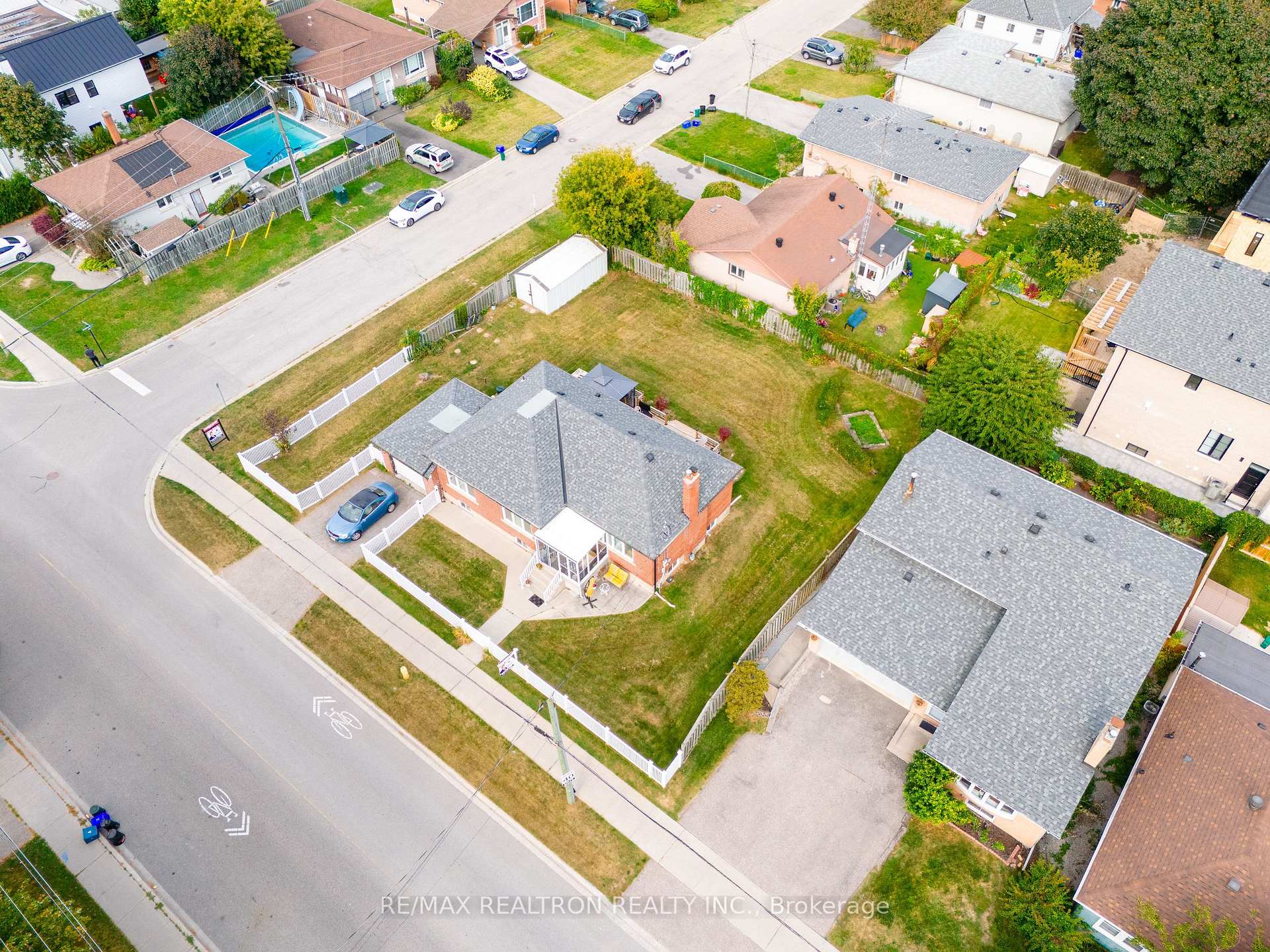 Photo 17 of 675 Liverpool Road, Pickering, Bay Ridges — HOMEH