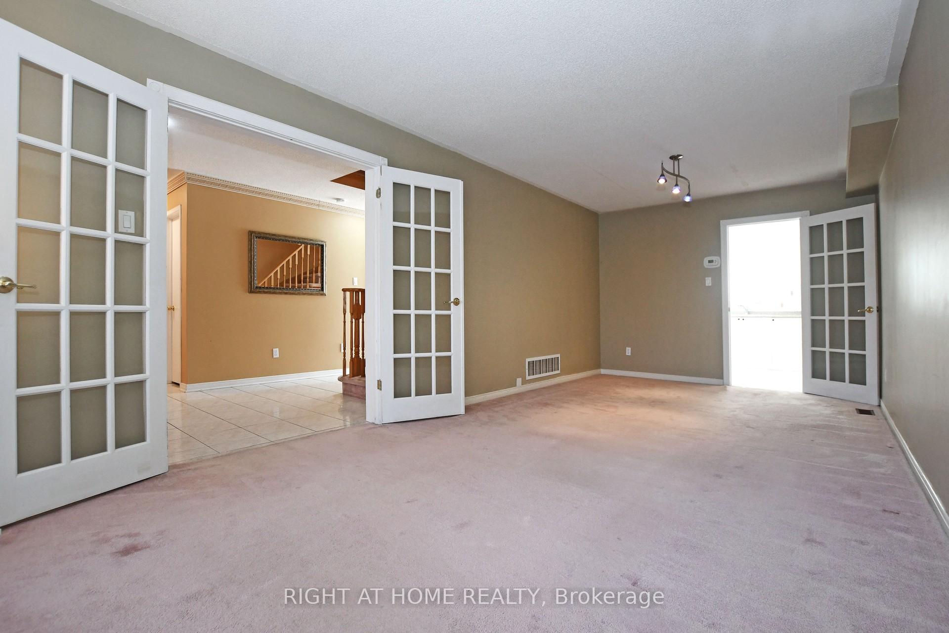 Photo 7 of 53 Mandel Crescent, Richmond Hill, Devonsleigh — HOMEH