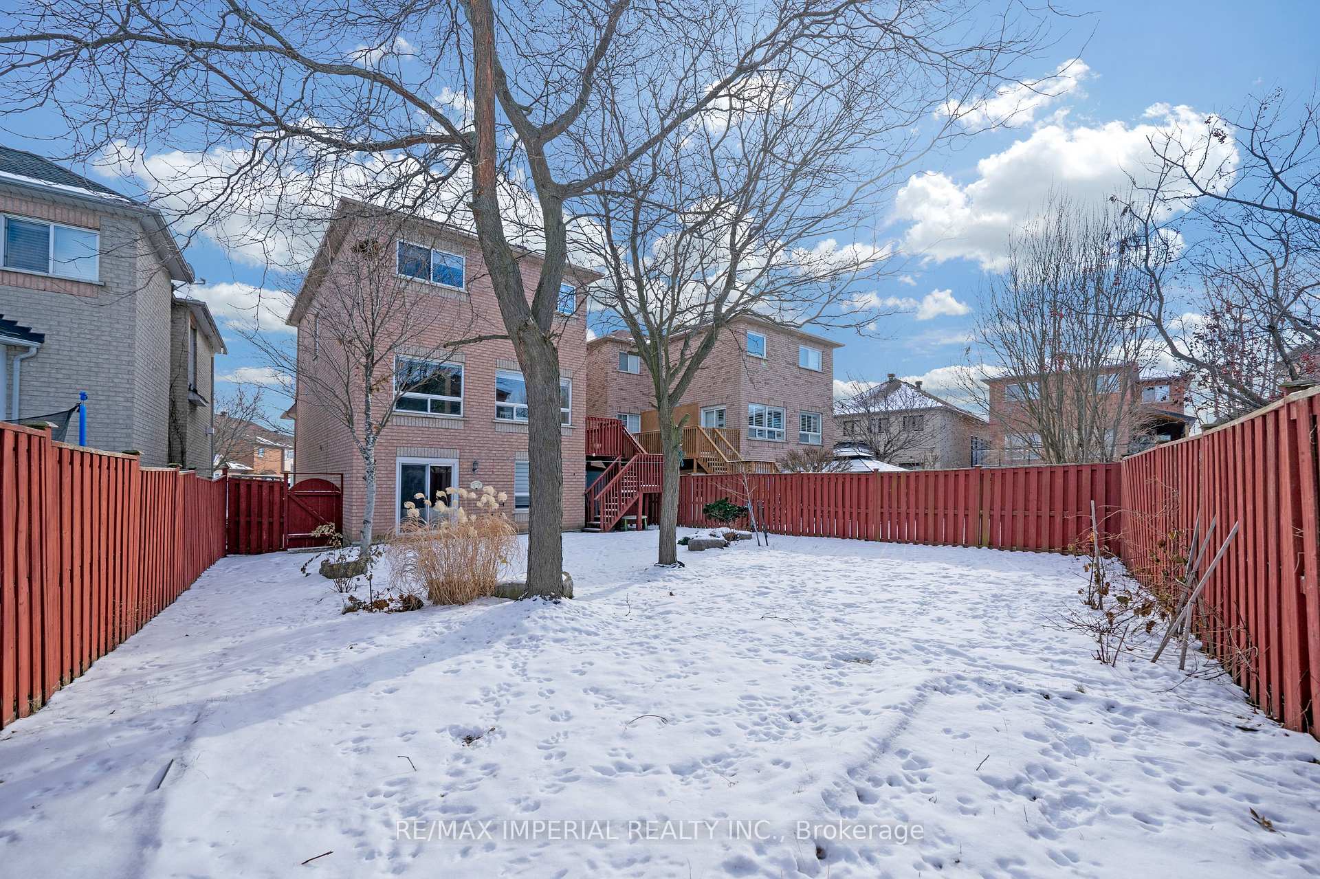Photo 36 of 82 Santa Maria Trail, Vaughan, Vellore Village — HOMEH