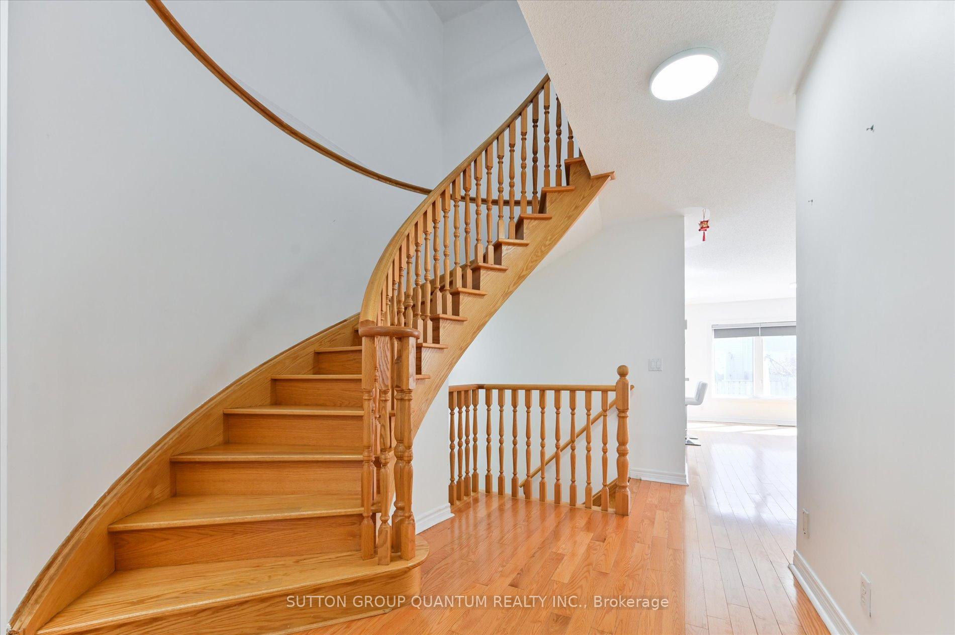 Photo 22 of 59 Marshview Avenue, Aurora, Bayview Northeast — HOMEH