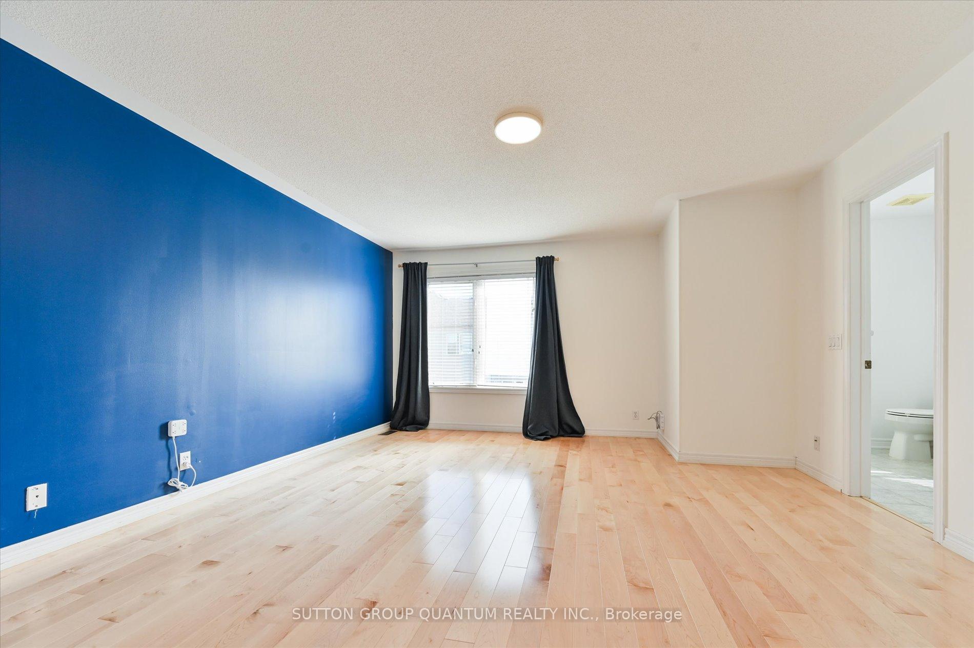 Photo 17 of 59 Marshview Avenue, Aurora, Bayview Northeast — HOMEH