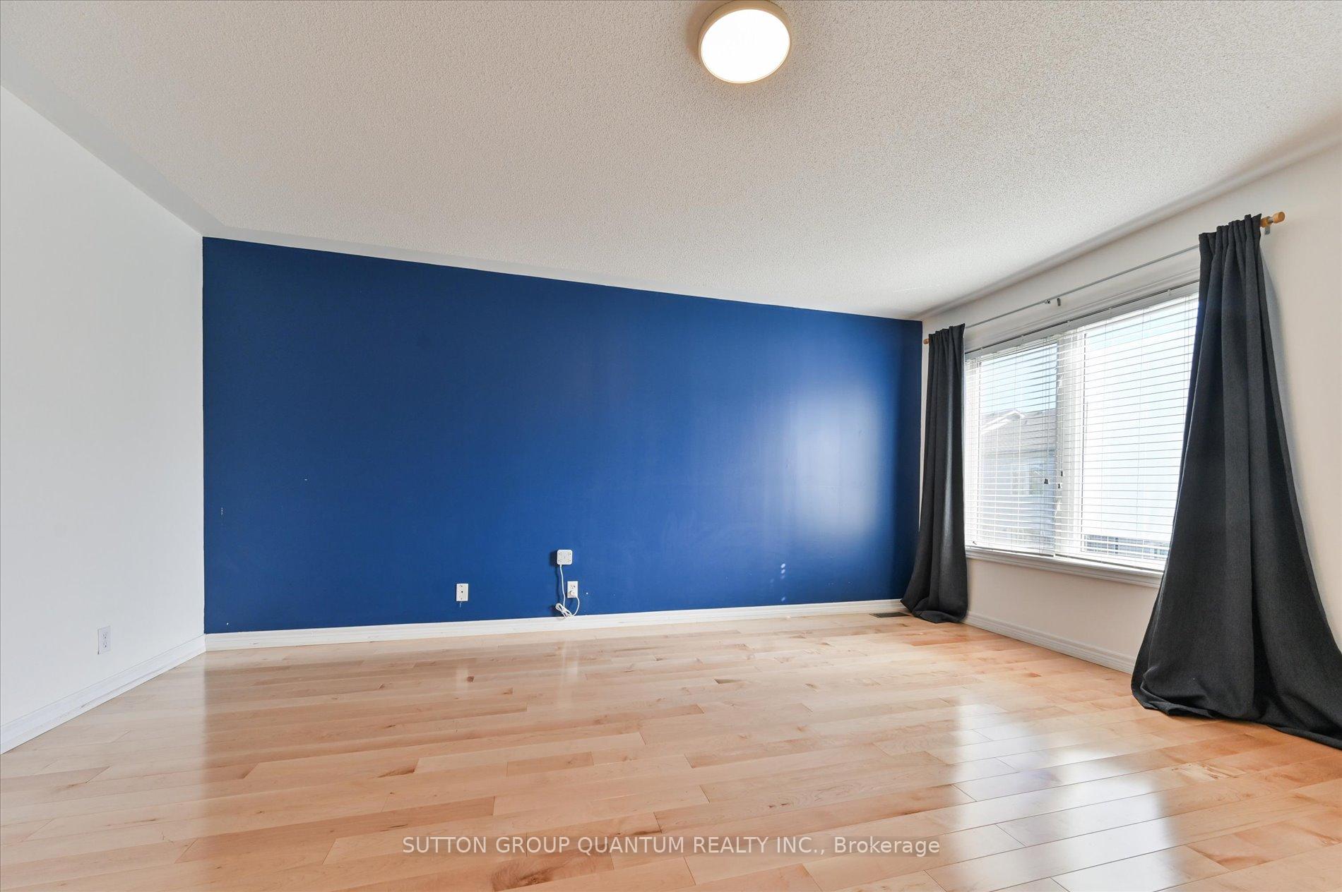 Photo 20 of 59 Marshview Avenue, Aurora, Bayview Northeast — HOMEH