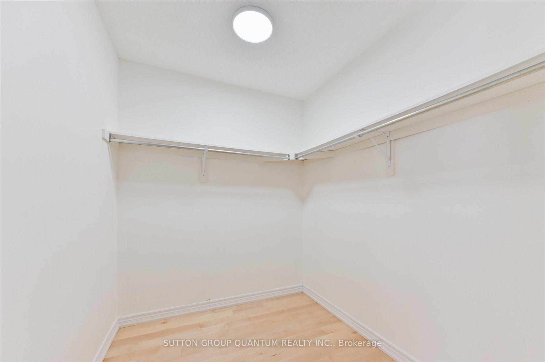 Photo 18 of 59 Marshview Avenue, Aurora, Bayview Northeast — HOMEH