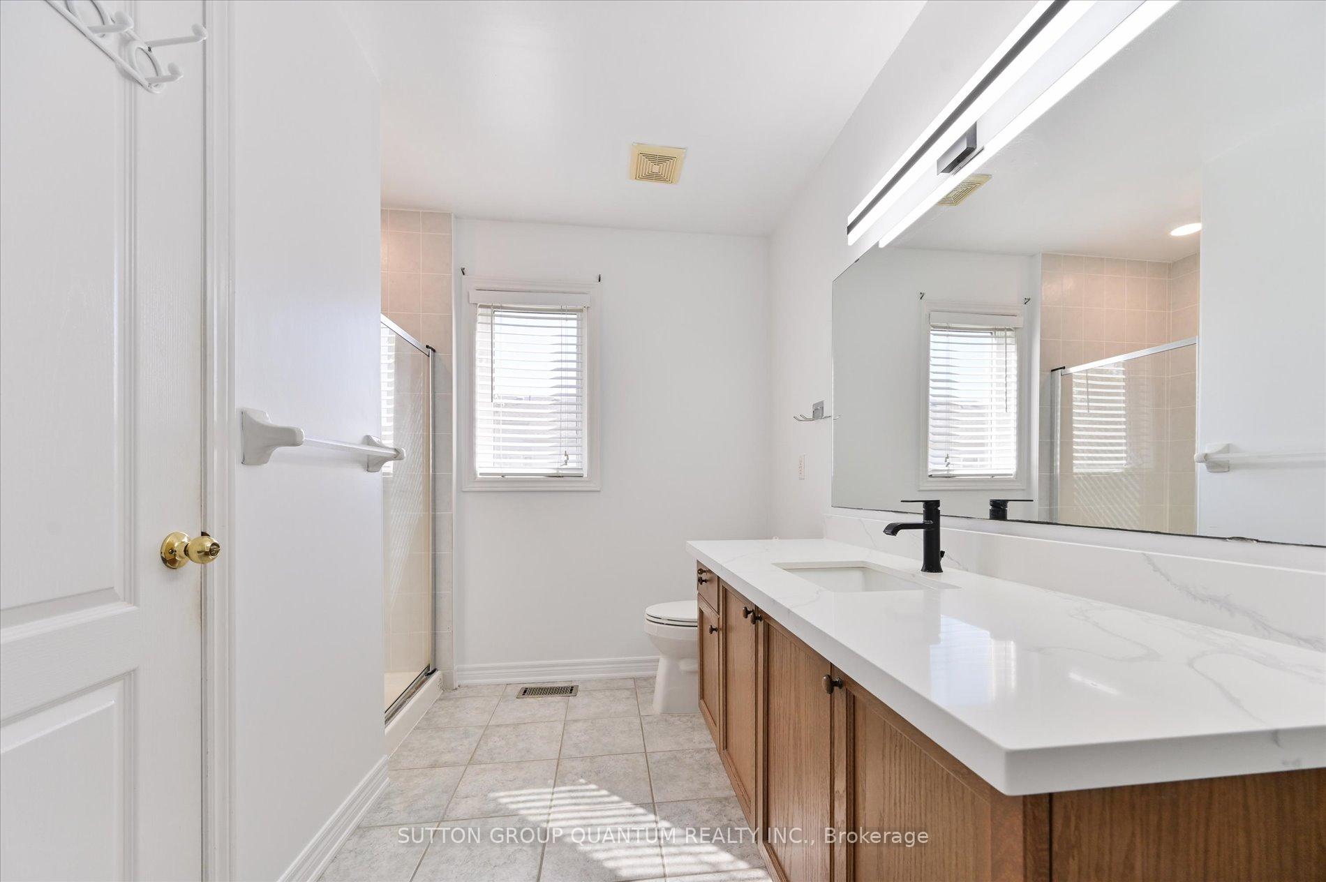 Photo 21 of 59 Marshview Avenue, Aurora, Bayview Northeast — HOMEH