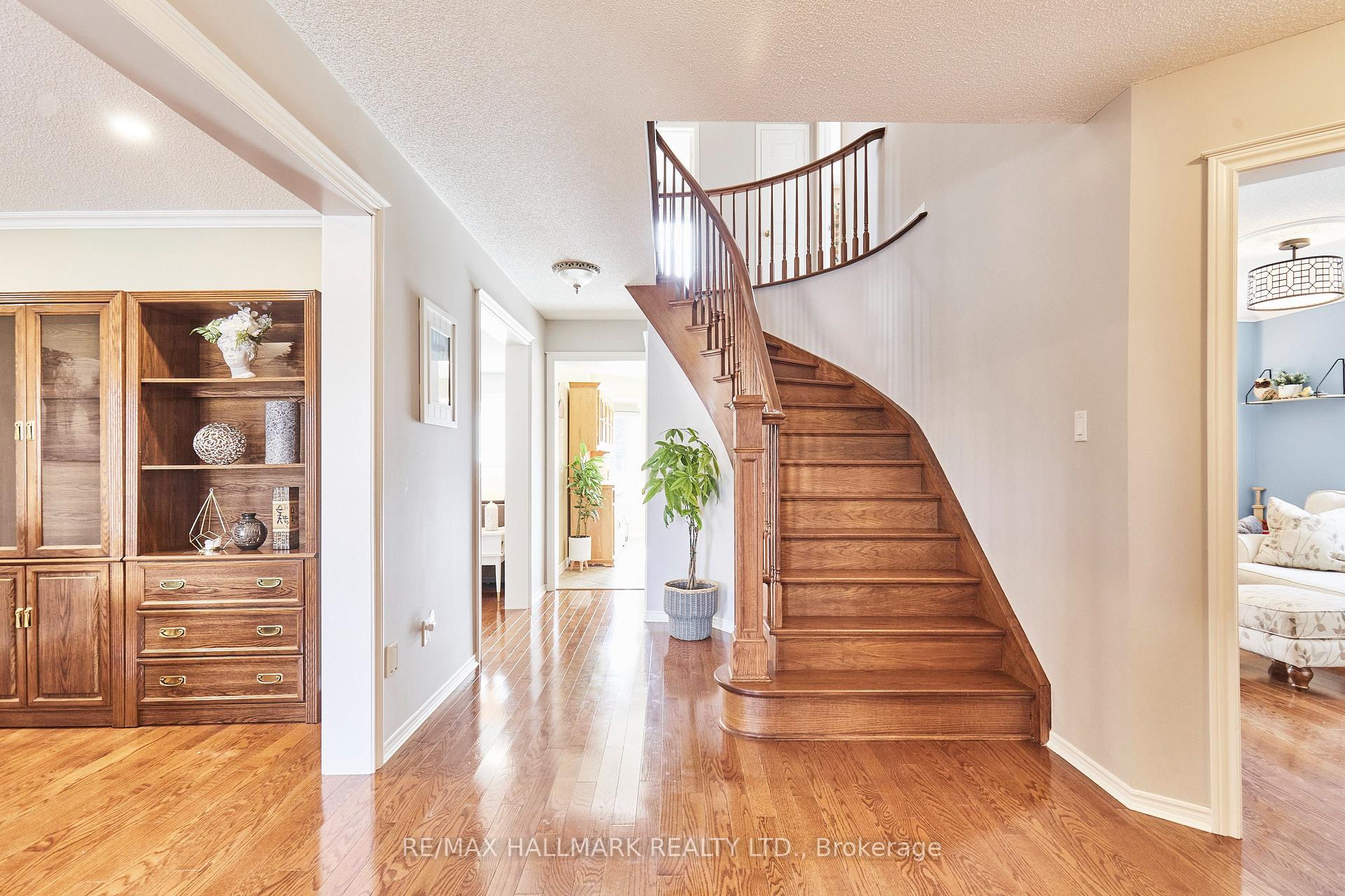 Photo 2 of 1302 Cornell Court, Pickering, Liverpool — HOMEH