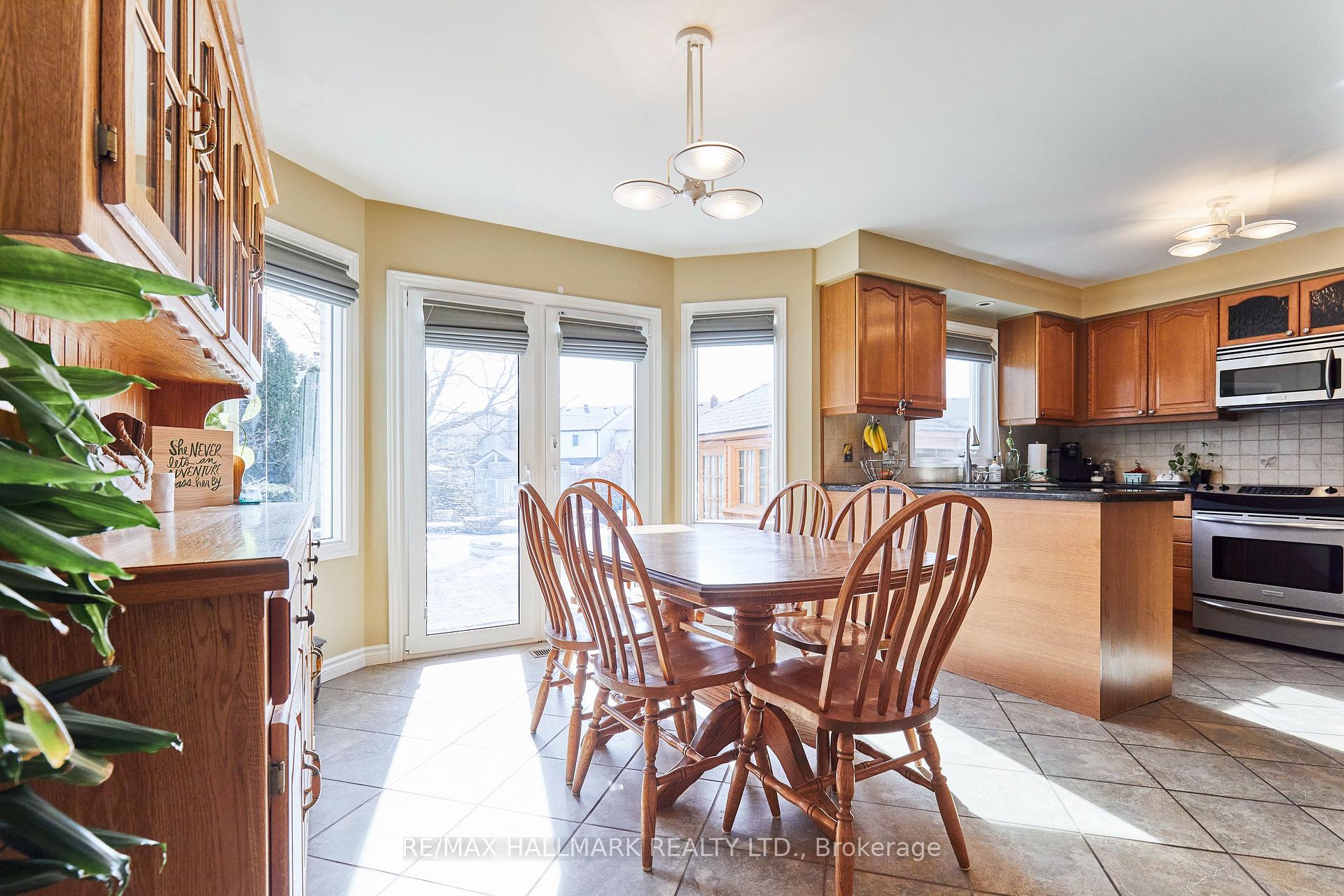 Photo 7 of 1302 Cornell Court, Pickering, Liverpool — HOMEH