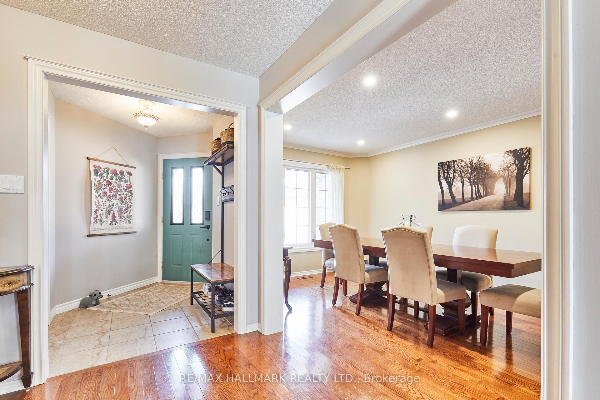 Photo 40 of 1302 Cornell Court, Pickering, Liverpool — HOMEH