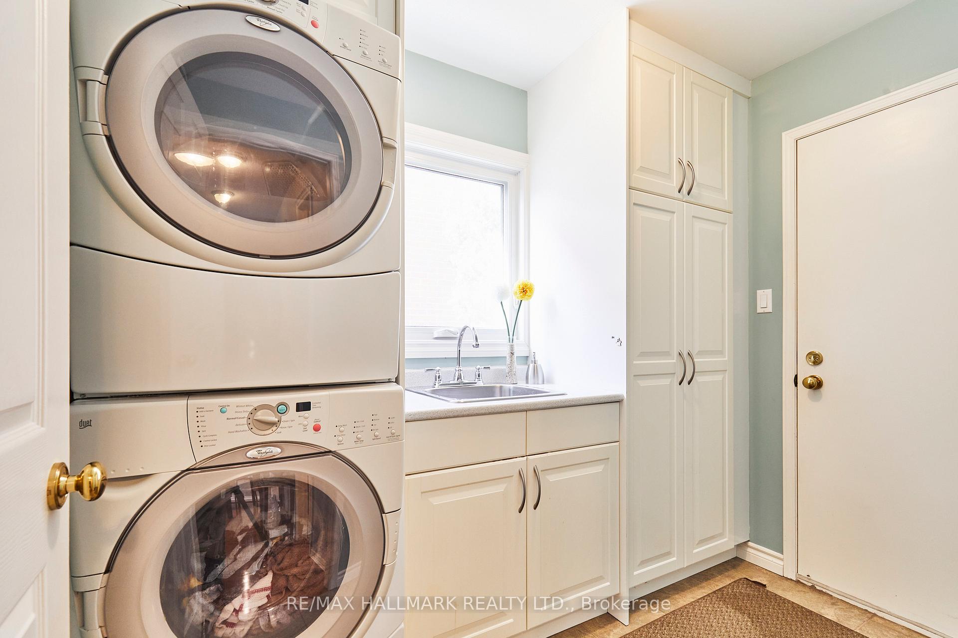 Photo 43 of 1302 Cornell Court, Pickering, Liverpool — HOMEH